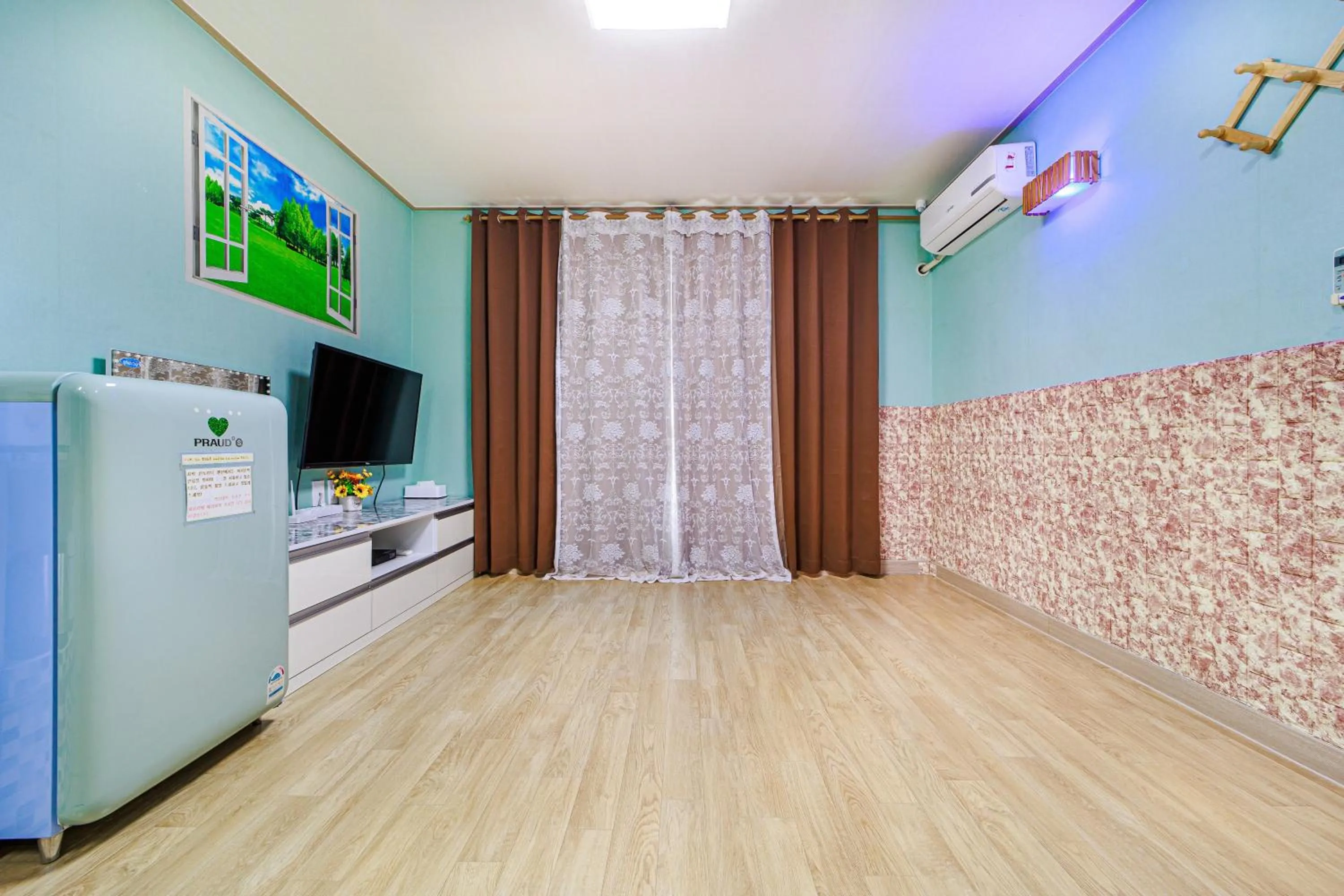 Sokcho Santolini Pension