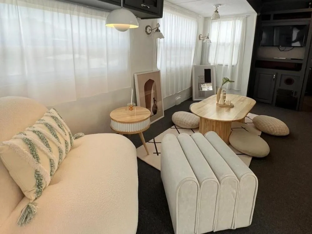 Sokcho New York Caravan