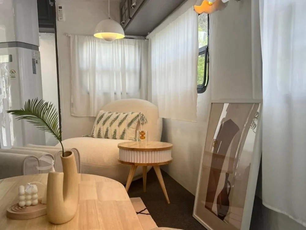 Sokcho New York Caravan