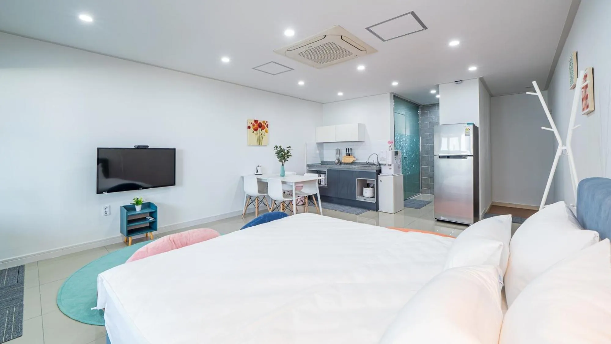 Bed in Geoje Memory Kidspoolvilla