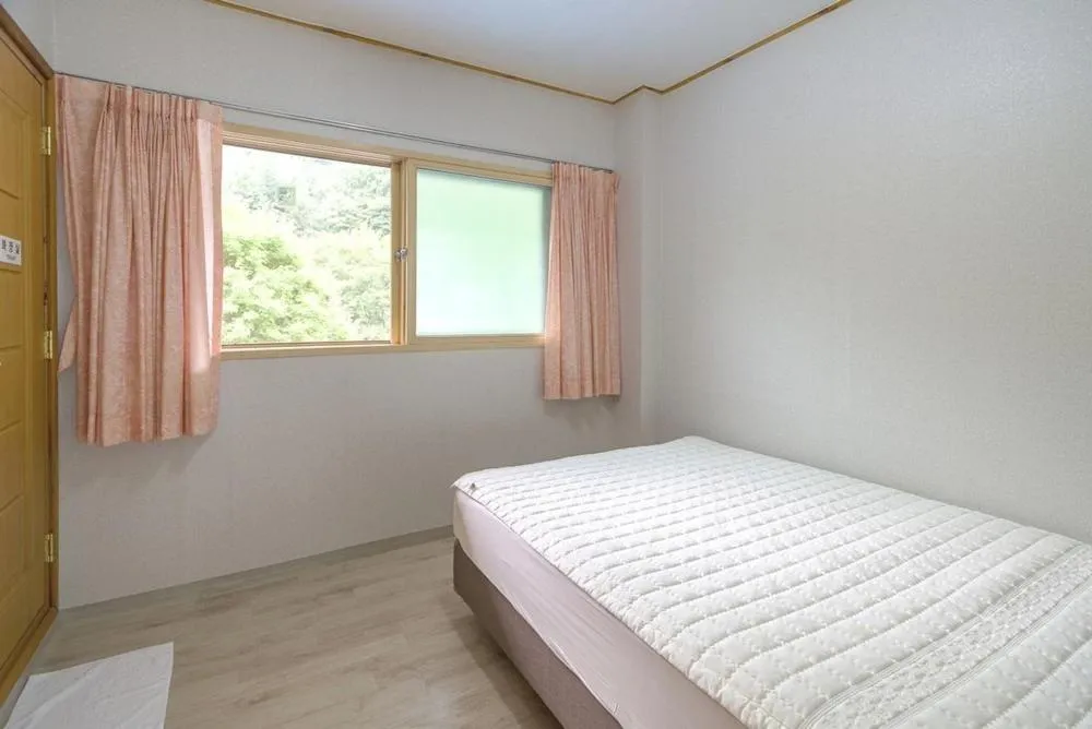 Bed in Pyeongchang Songnim Private Pension