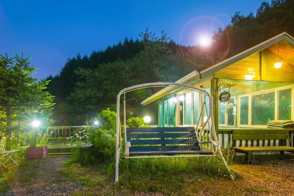 Pyeongchang Zermatt Pension Family, Couple