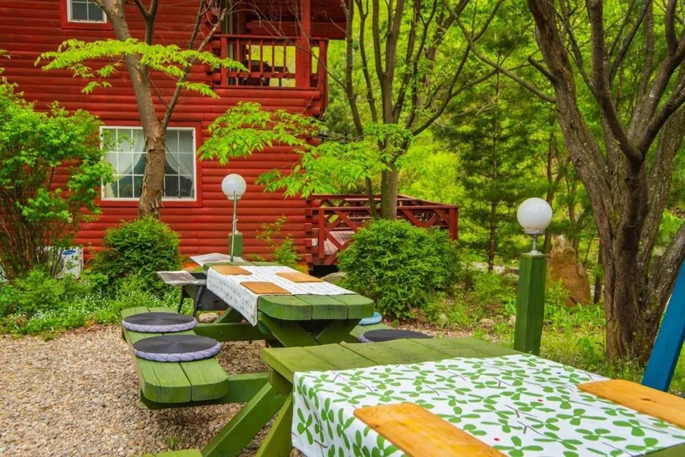 Pyeongchang Zermatt Pension Family, Couple