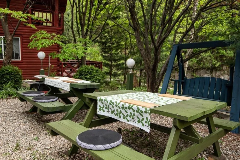 Pyeongchang Zermatt Pension Family, Couple