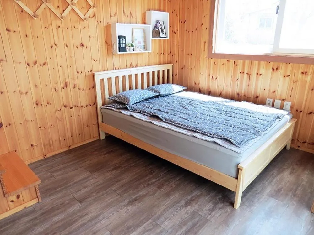 Bed in Ulsan Soho Attic Pension