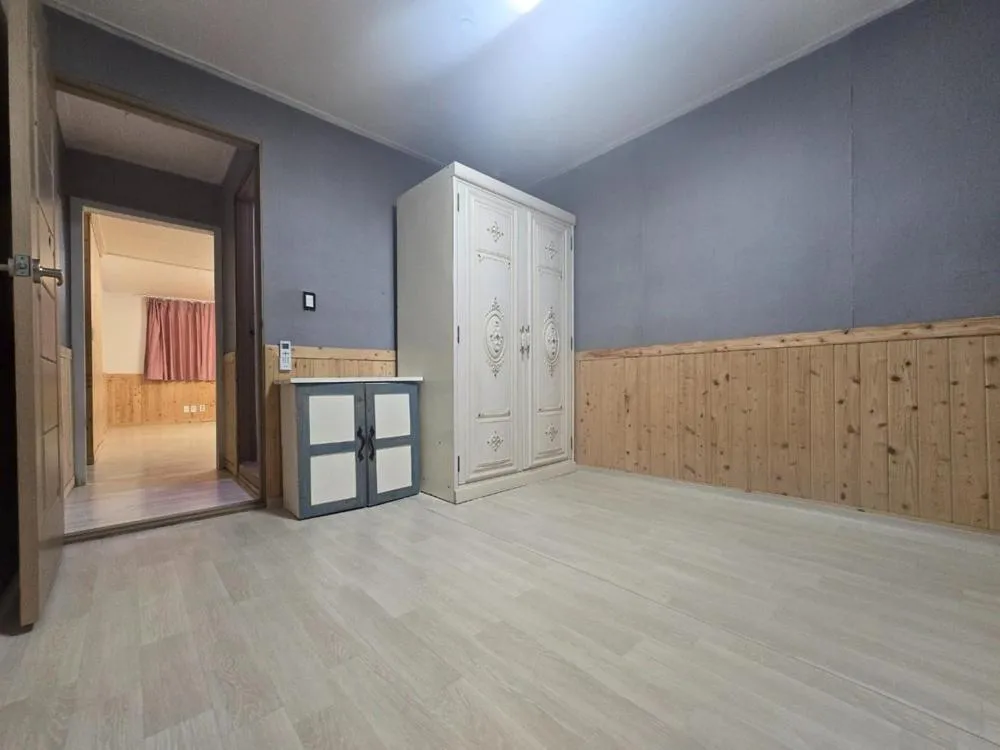 Eulwangri Suwanee Pension