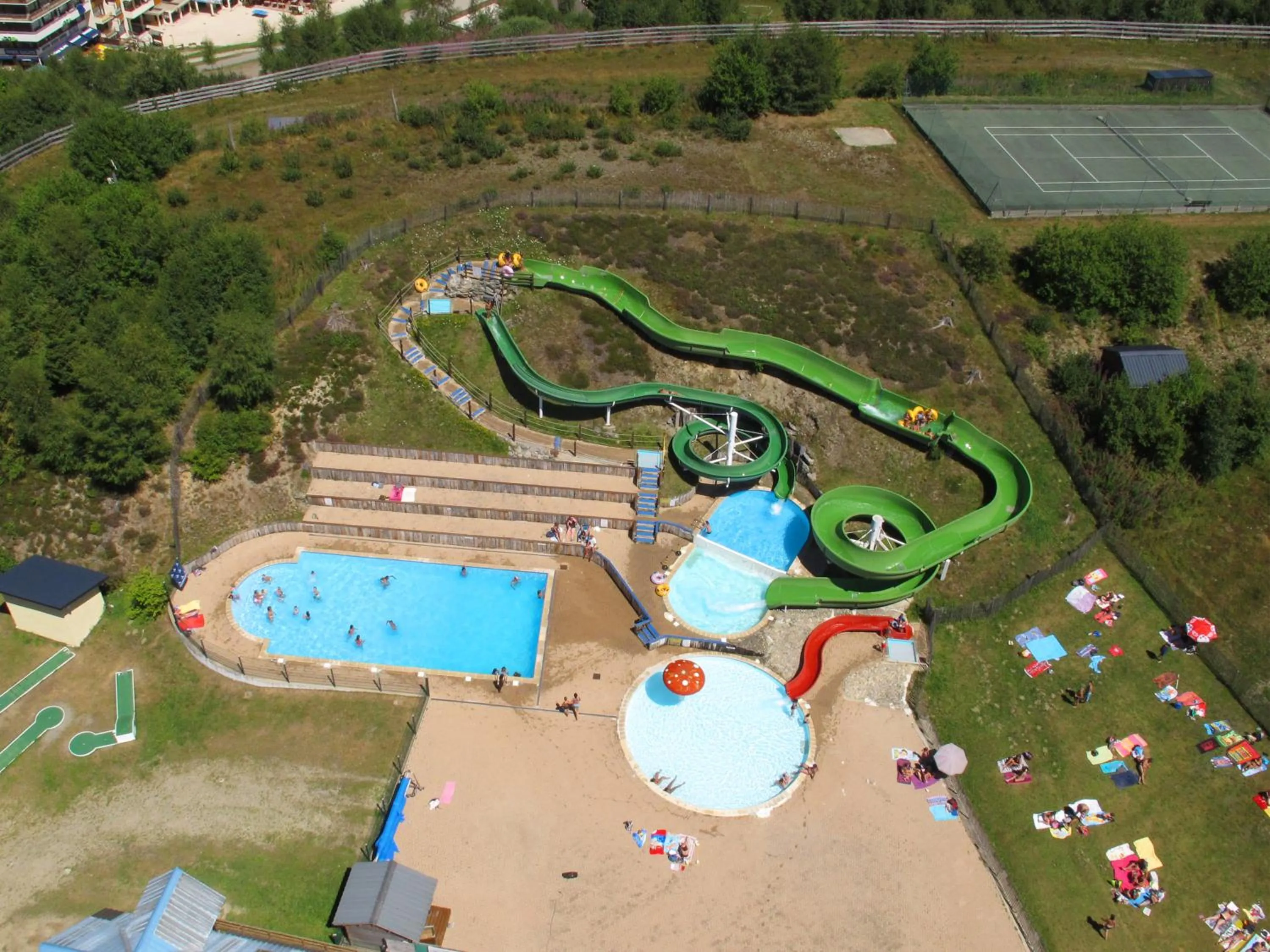Summer in VVF Les 7 Laux Massif de Belledonne