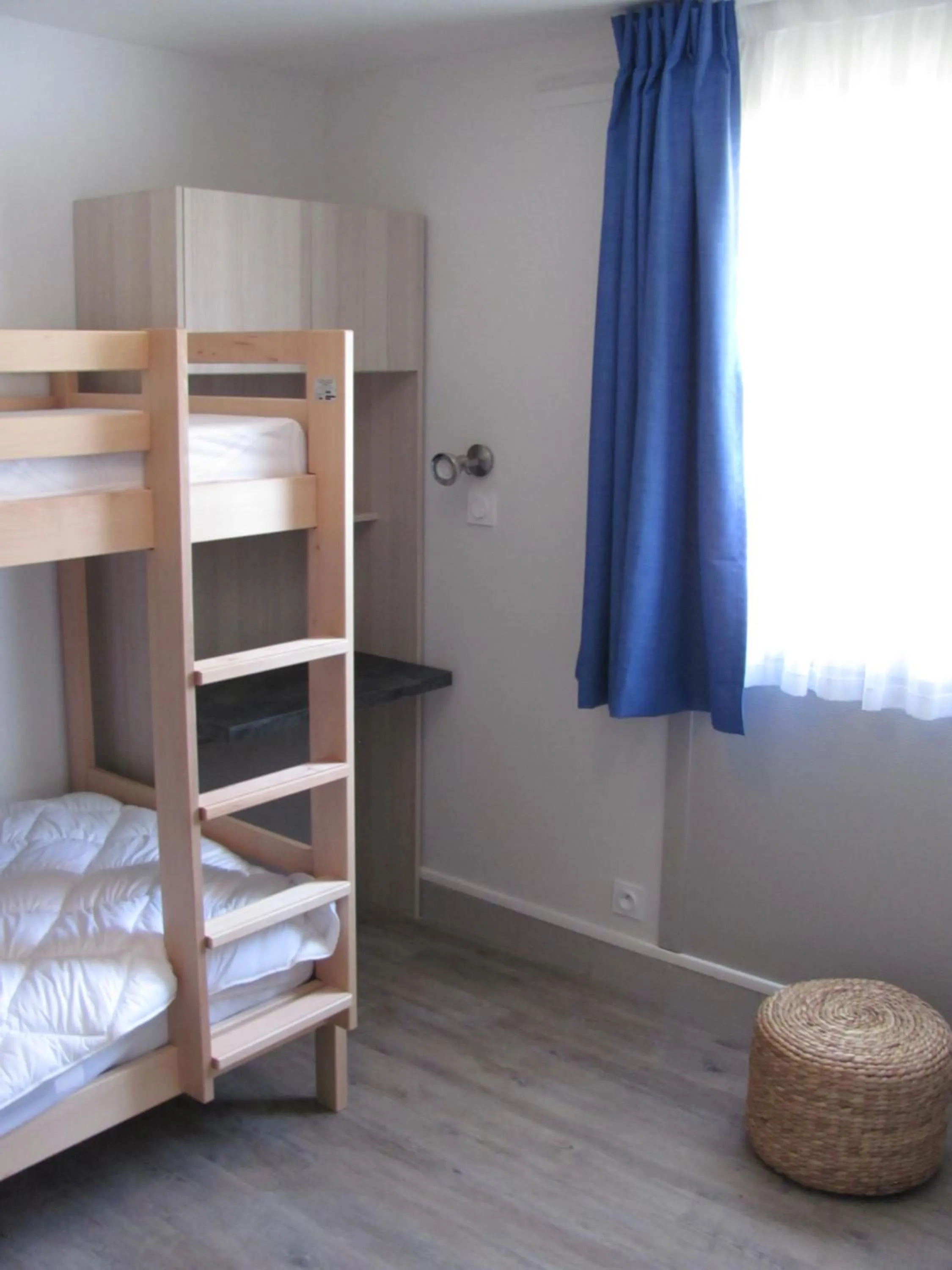 Bedroom, Bed in VVF Normandie Veules-les-Roses