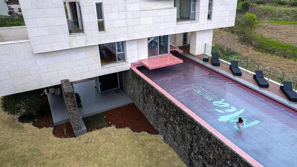 Jeju Mia Private Pool Villa large outdoor warm pool