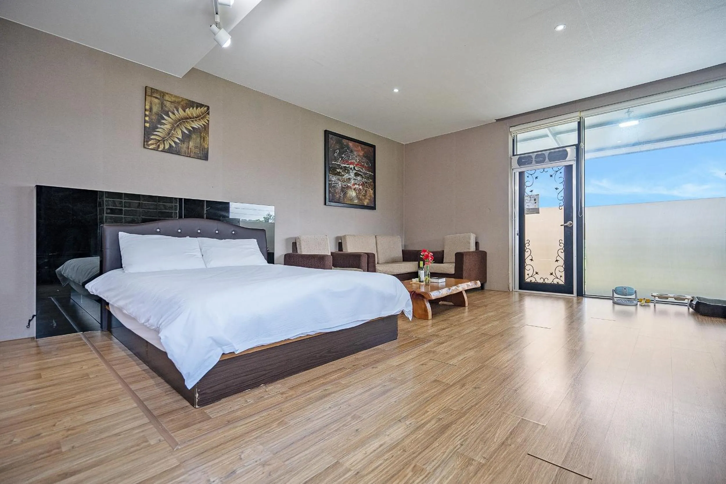 Bed in Kyeongju JS Pet Poolvilla