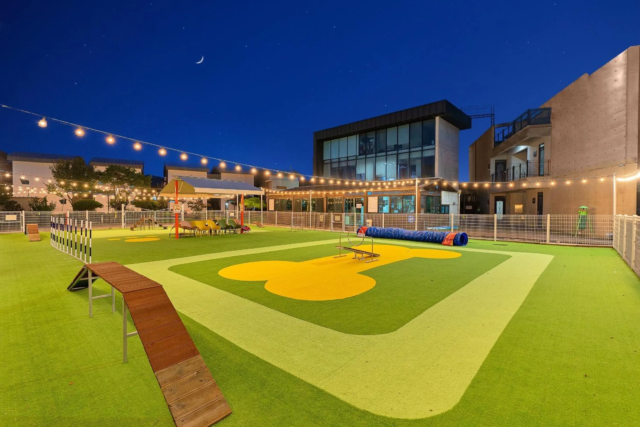 Kyeongju JS Pet Poolvilla