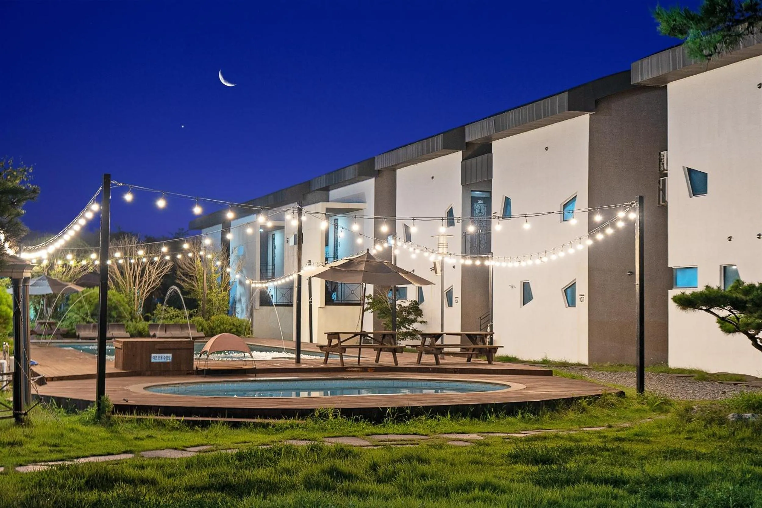 Kyeongju JS Pet Poolvilla