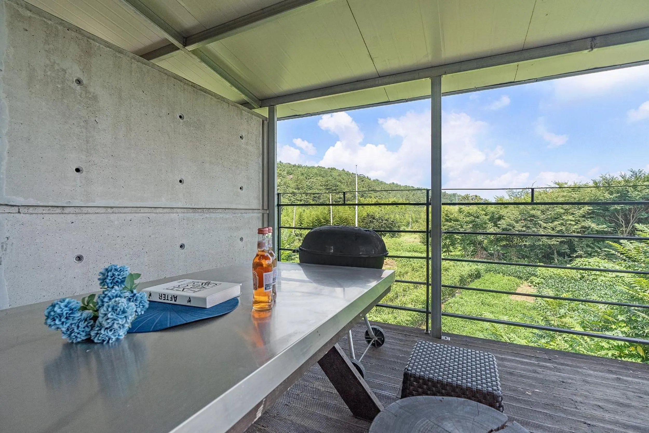 Kyeongju JS Pet Poolvilla