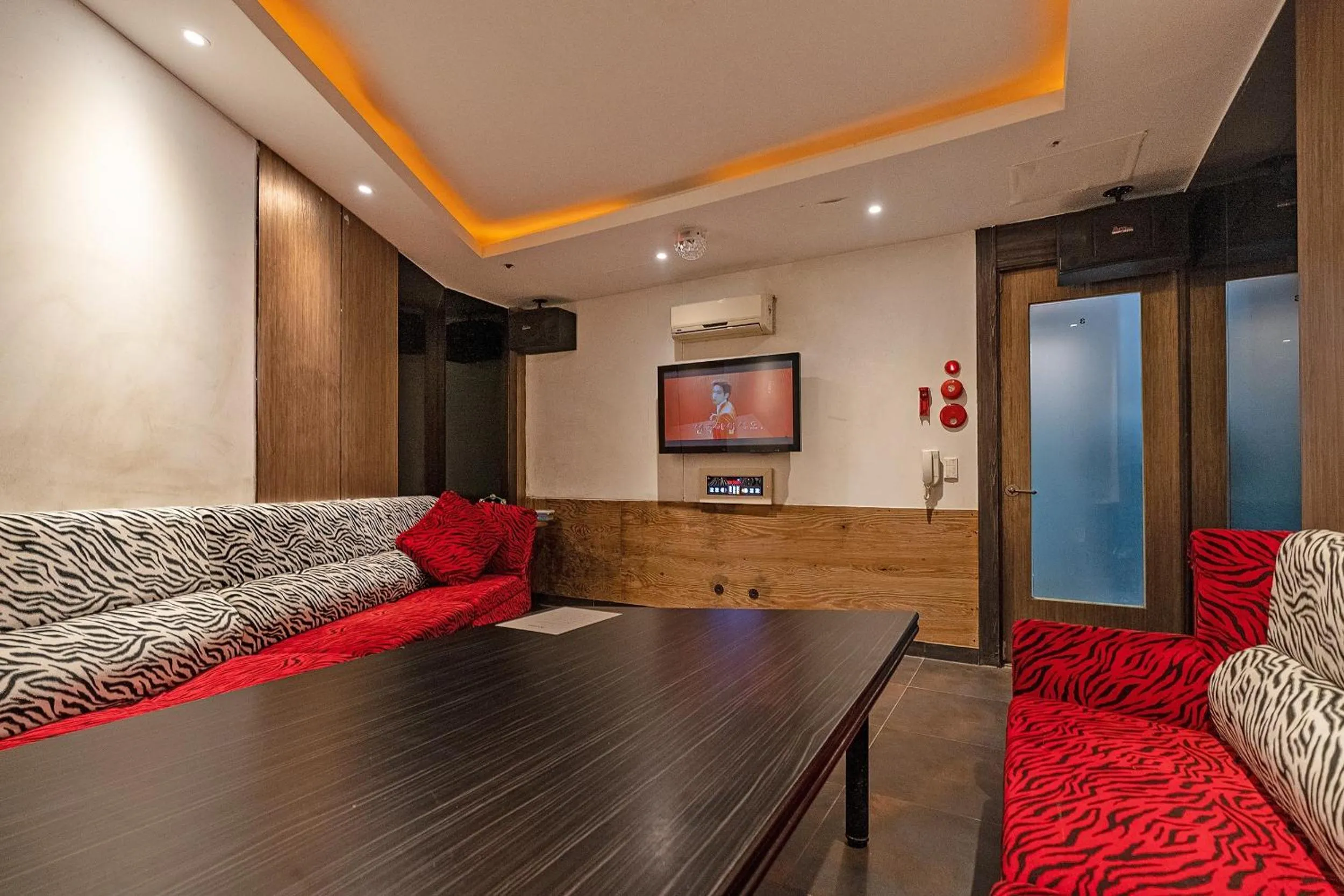 Kyeongju JS Pet Poolvilla