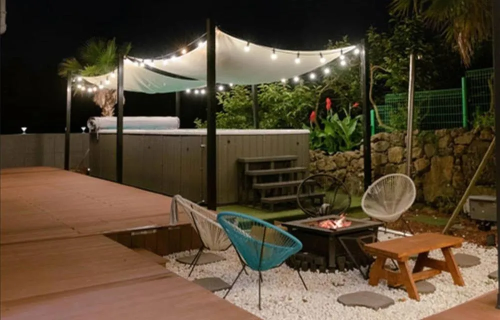 Jeju Sky Castle Pool Villa