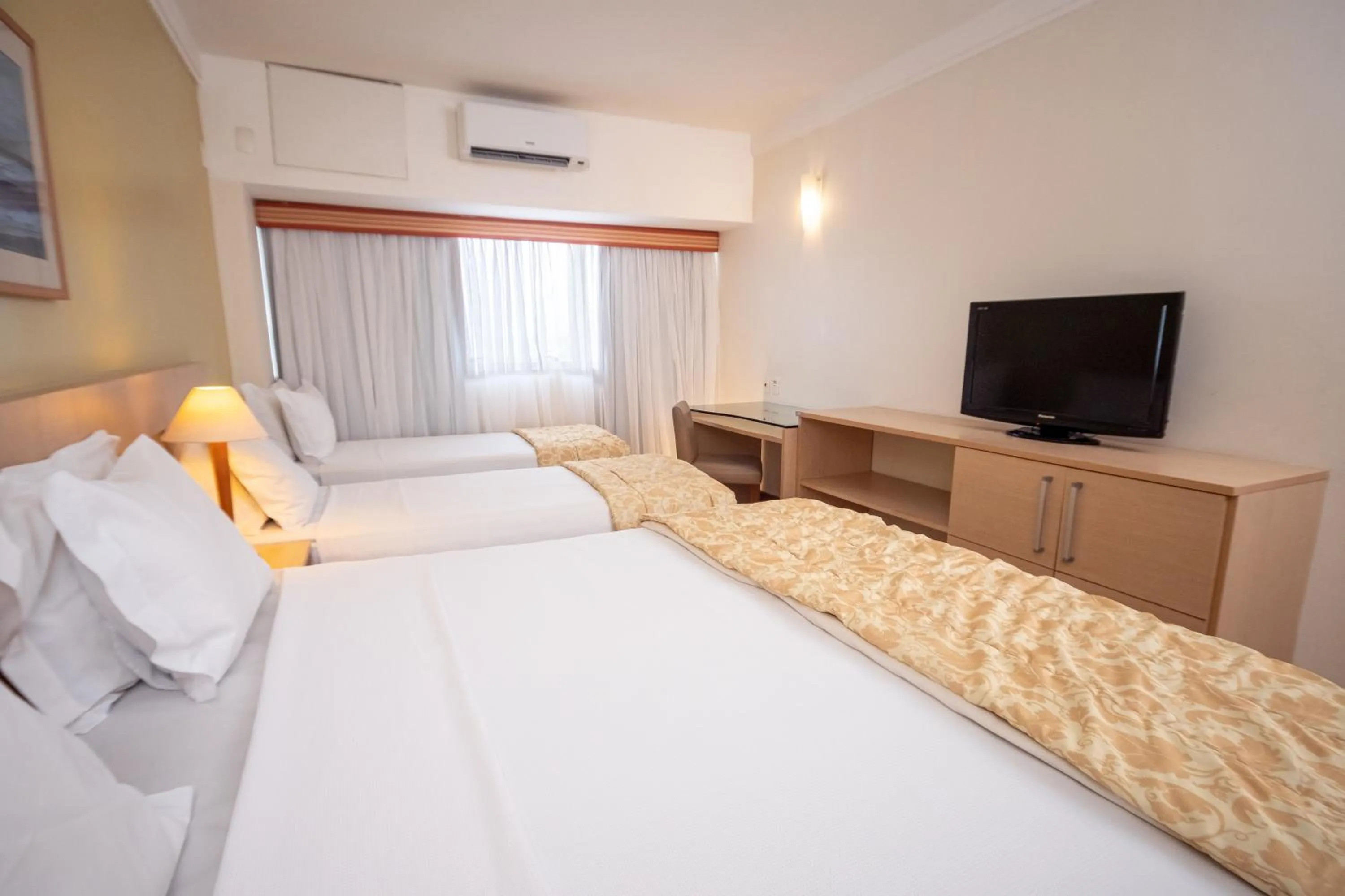 Bedroom, Bed in Portobello Ondina Praia