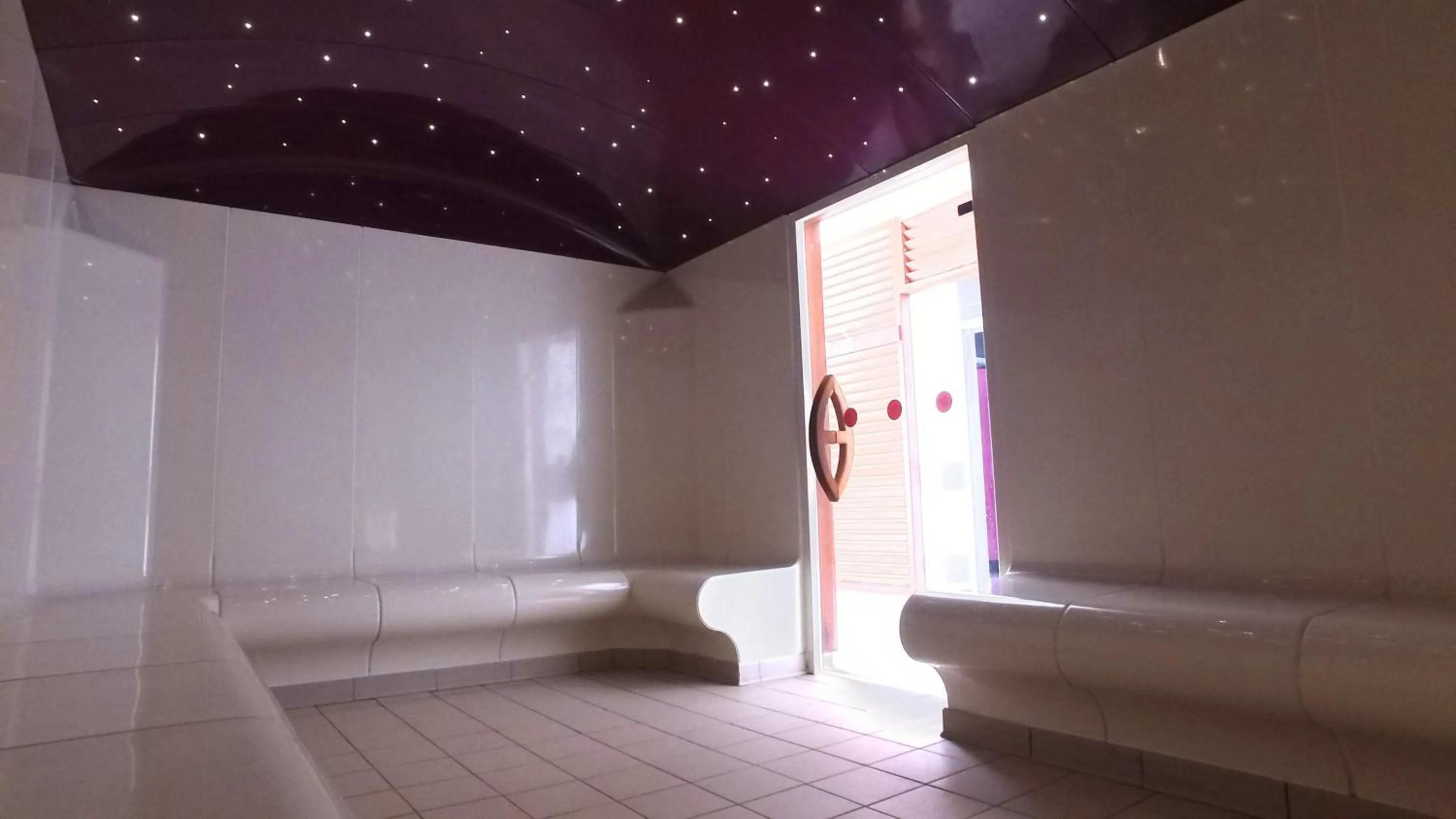 Steam room in VVF Plaine d'Alsace Obernai Strasbourg