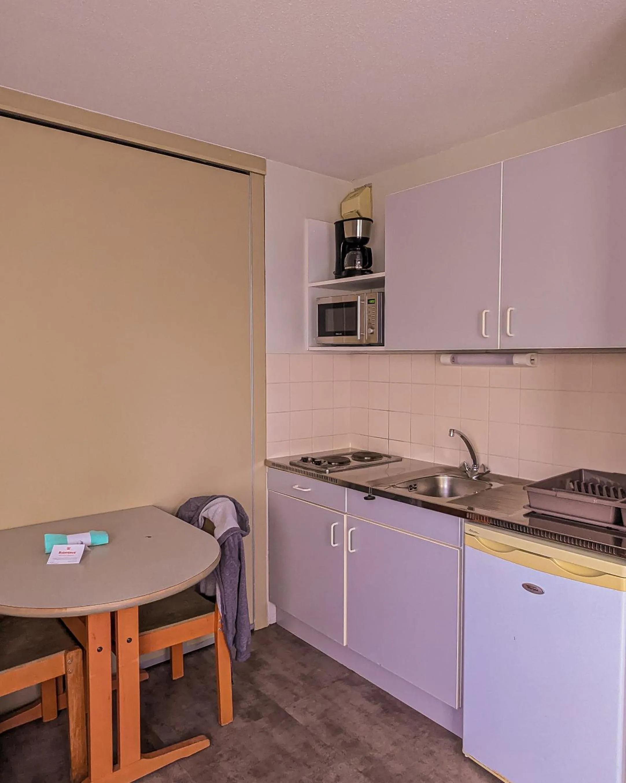 Kitchen or kitchenette in VVF Plaine d'Alsace Obernai Strasbourg
