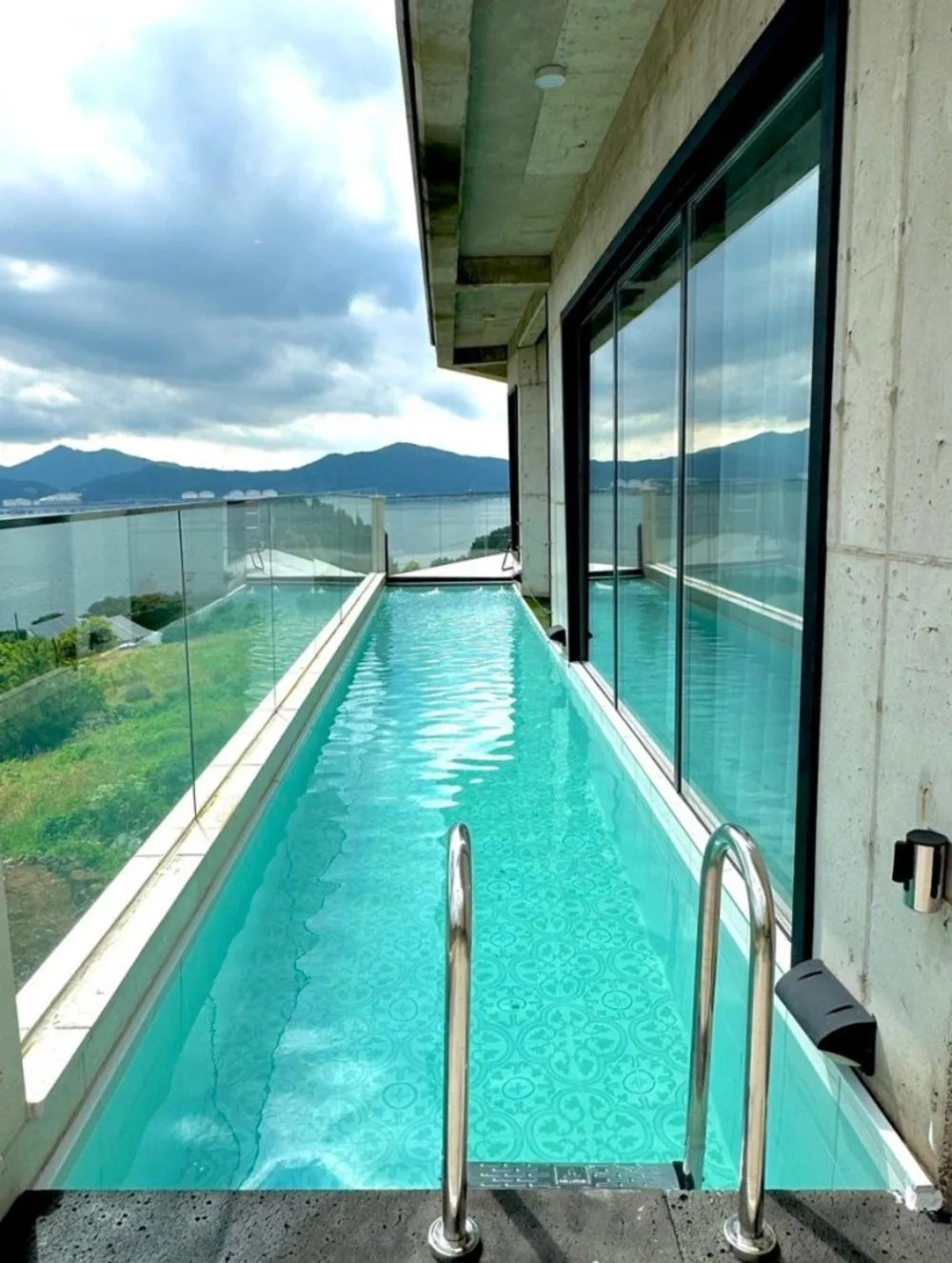 Namhae Staydan Pool Villa