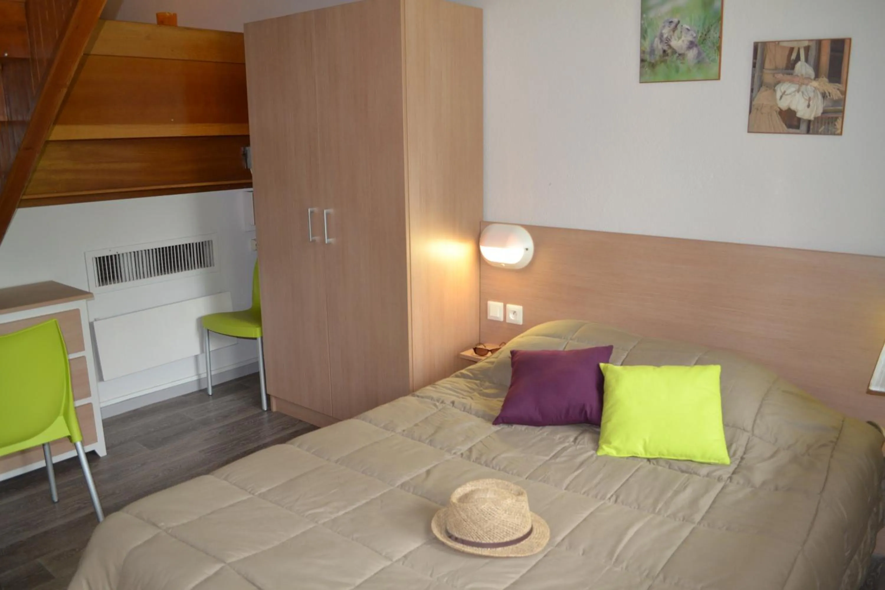 Bed in VVF Les Ecrins Champsaur