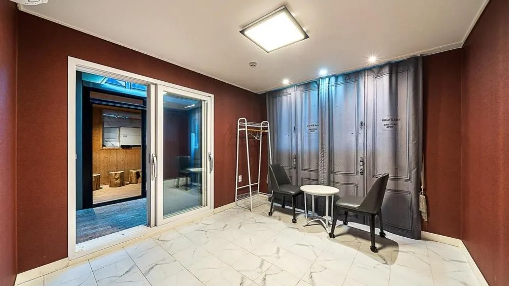 Geojedo Modern 239 Pension Spa, Netflix, Munhwanuri