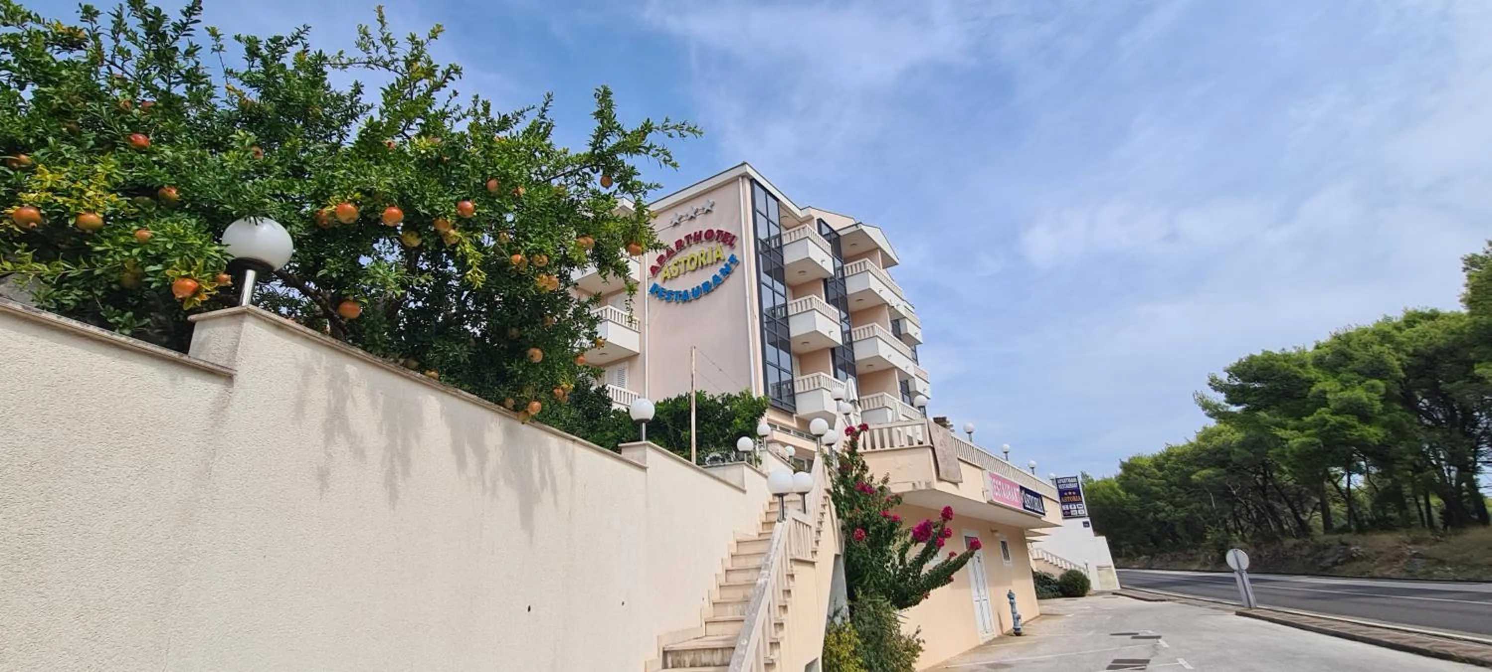 Property building in Aparthotel Astoria