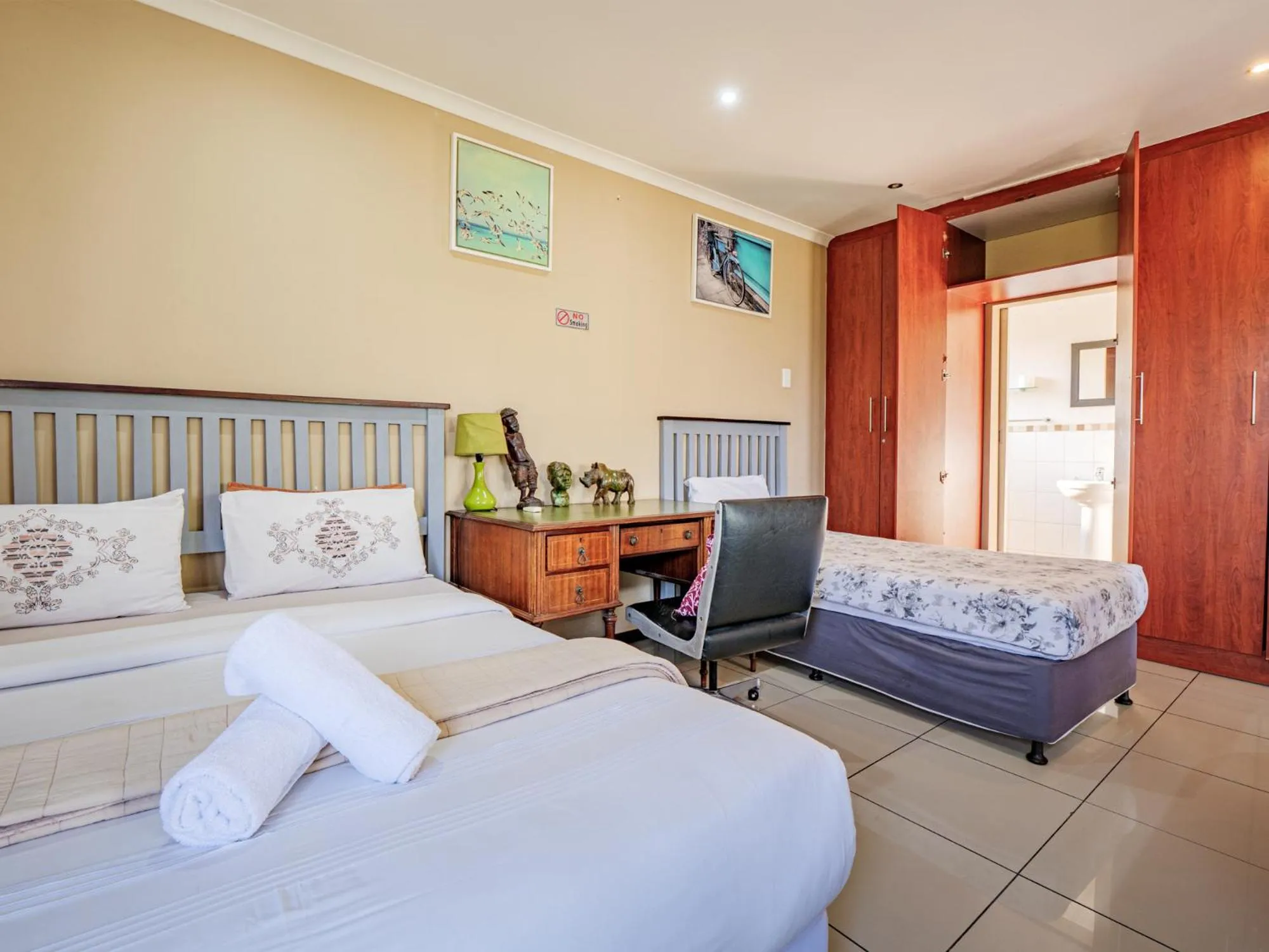 Bed in Carrington Guest House