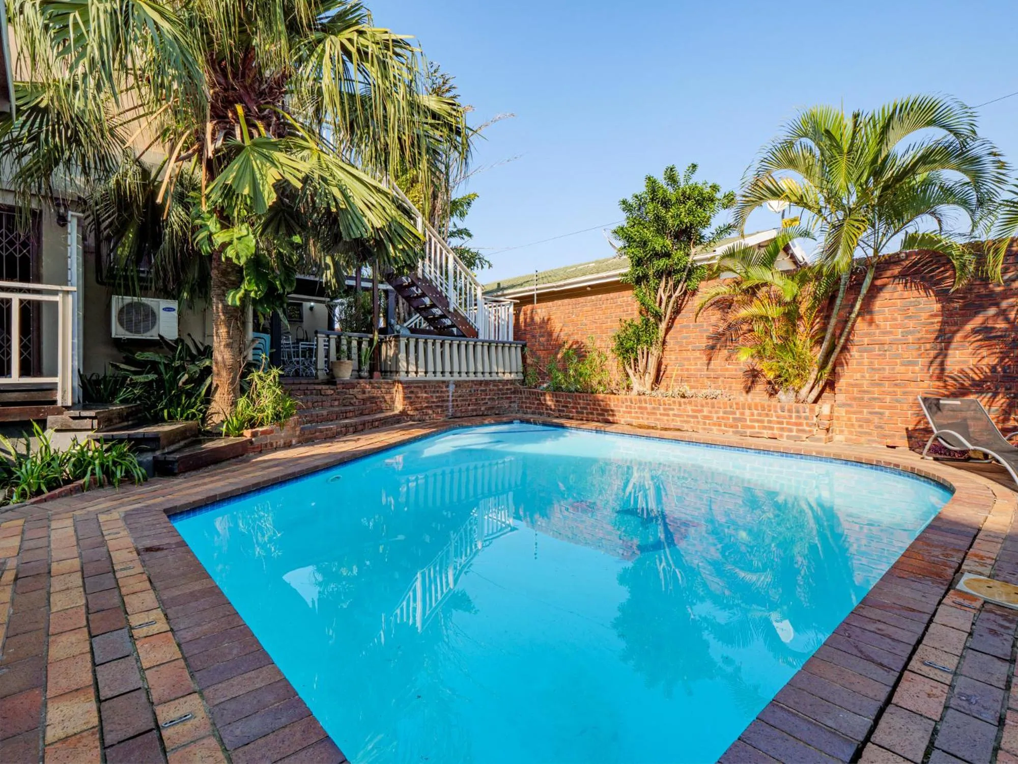 Swimming pool in Carrington Guest House