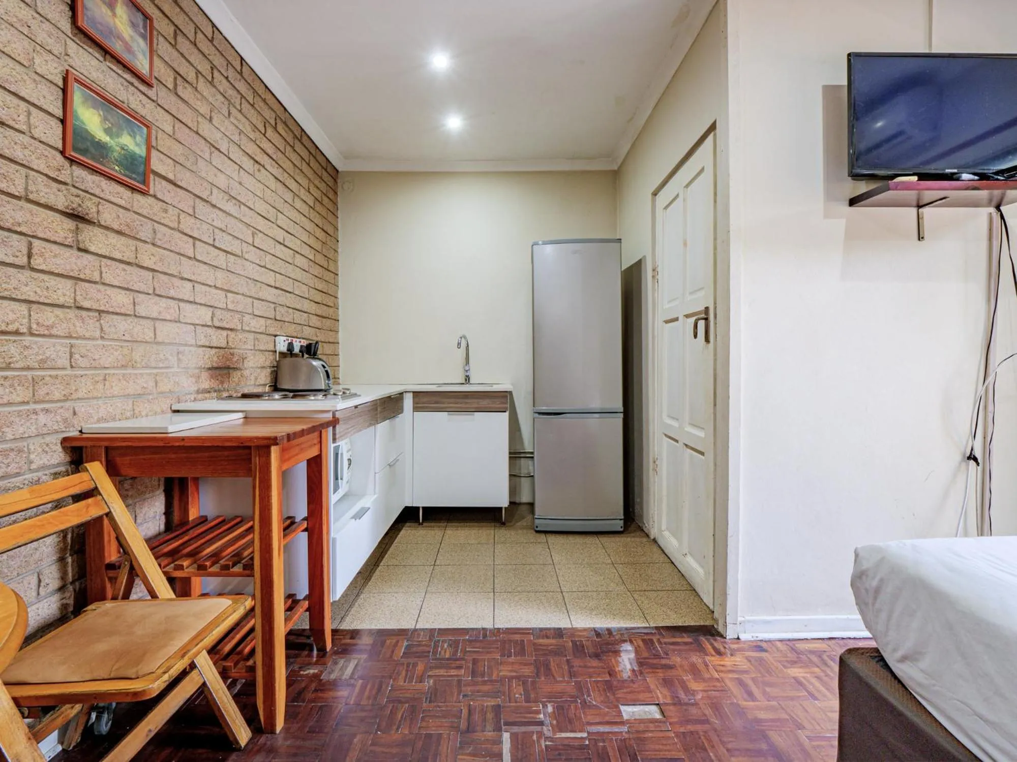 Bed in Carrington Guest House