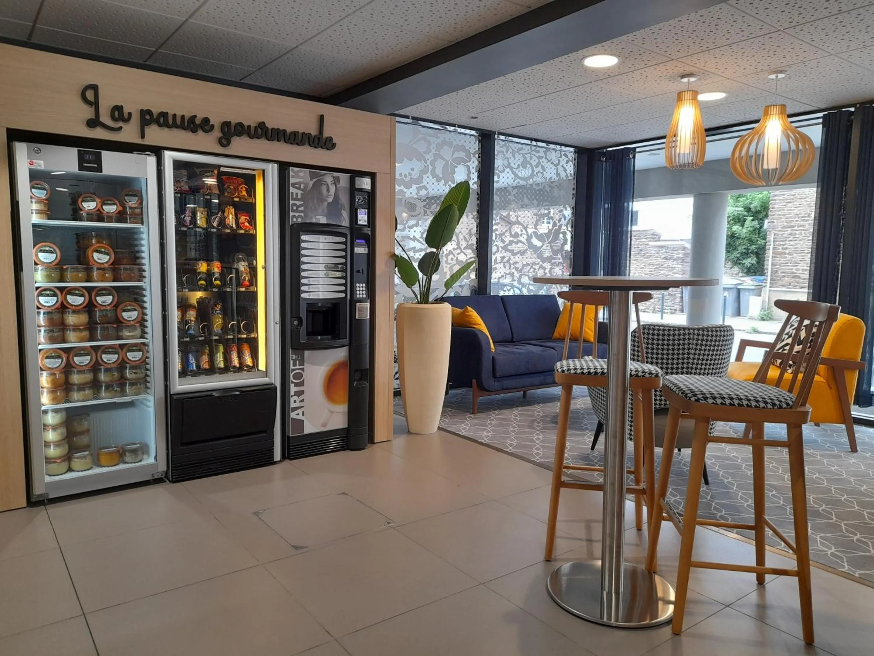 Drinks in Appart Hotel Odalys City Rennes Lorgeril