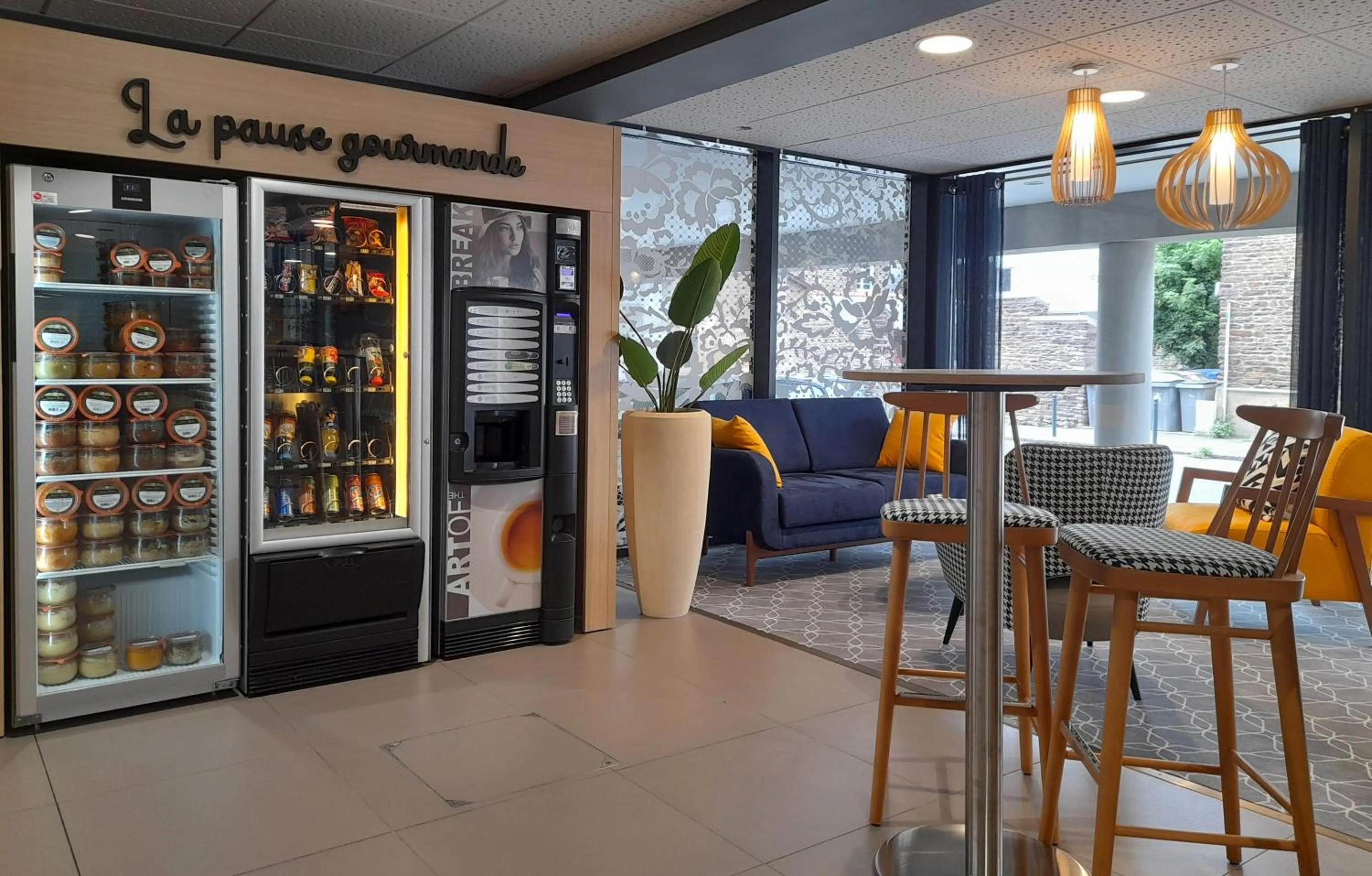 Lobby or reception in Appart Hotel Odalys City Rennes Lorgeril