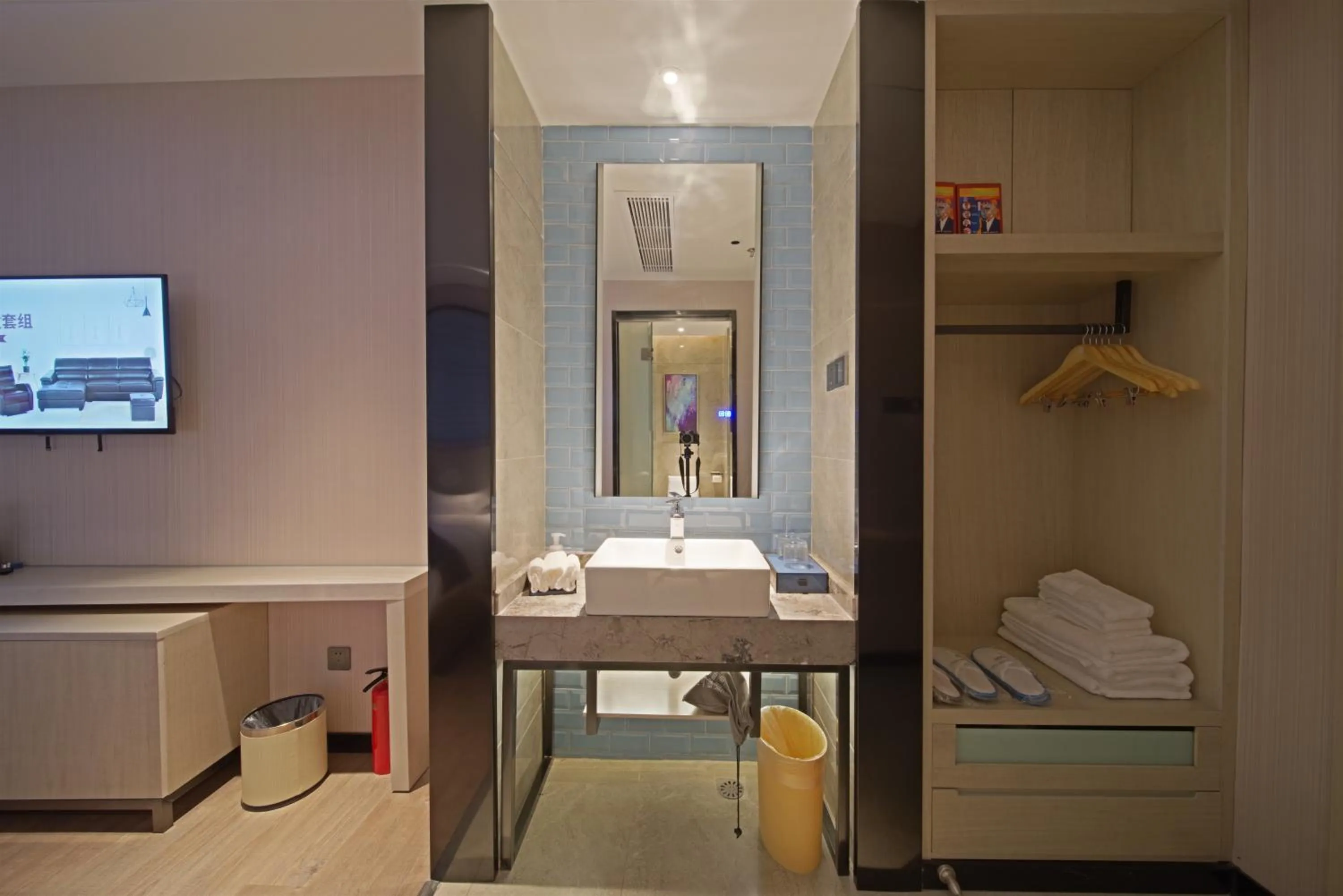 Echarm Hotel Guangzhou Gangding Metro Station Jinan University