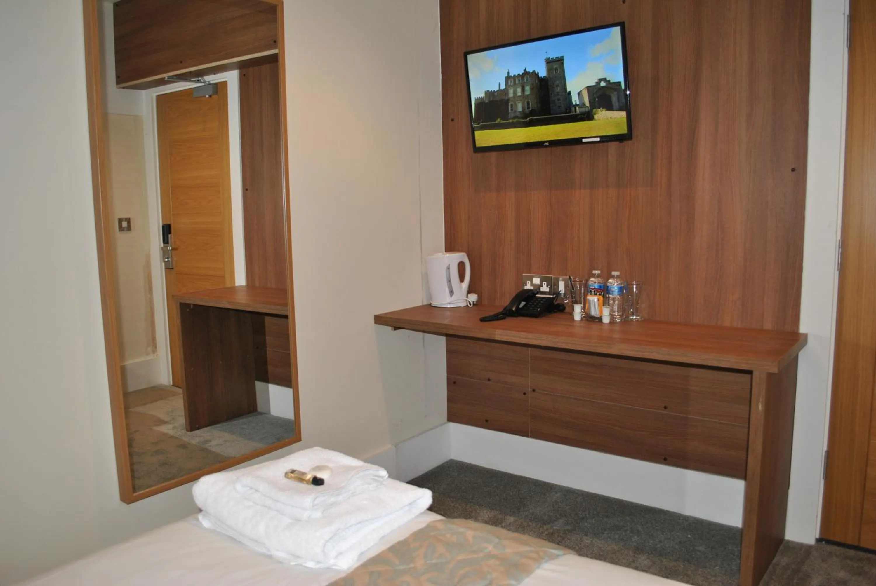 Decorative detail, Bed in Dreams Hotel