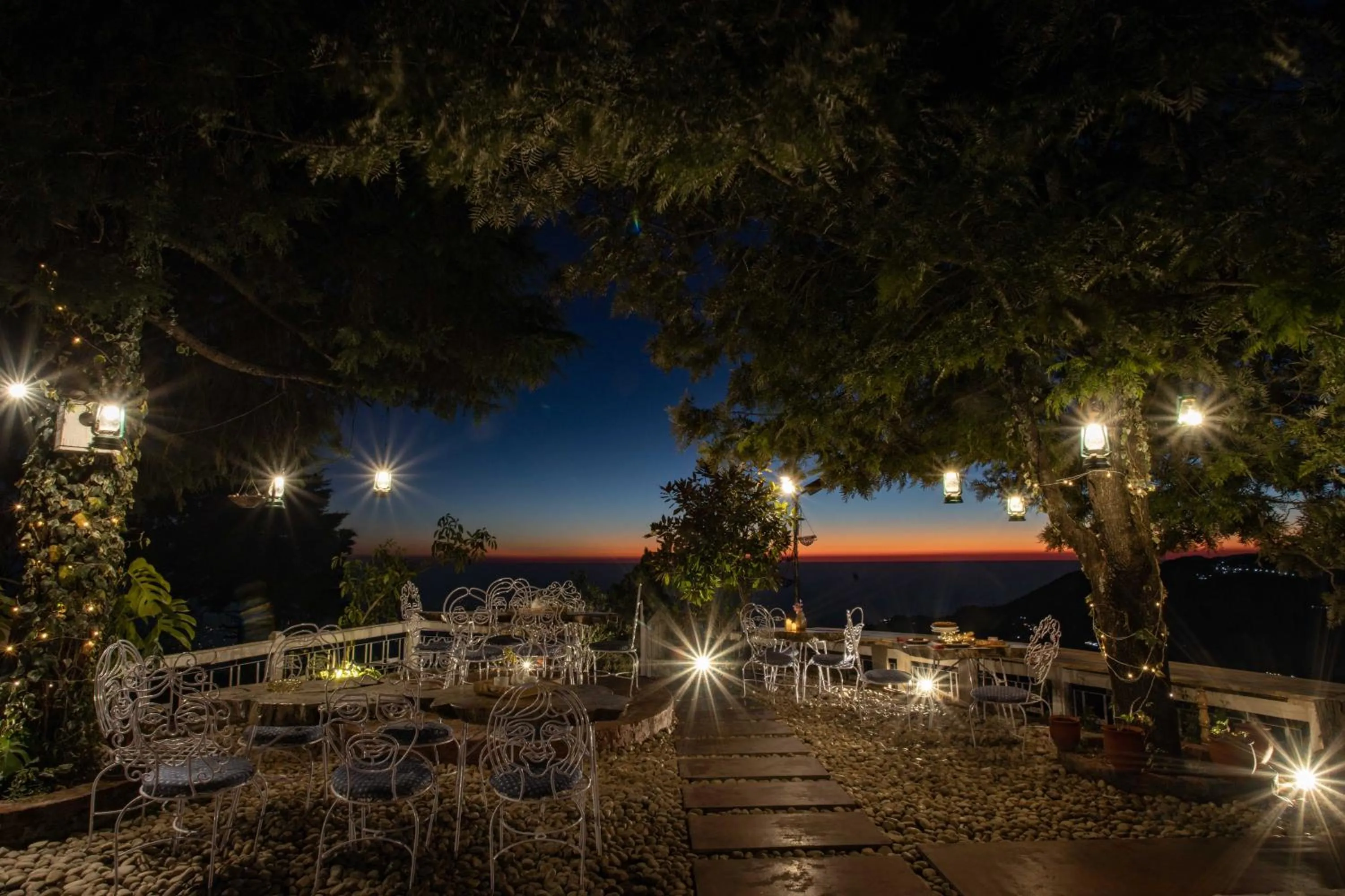 Night in Seclude Mussoorie, Winterline