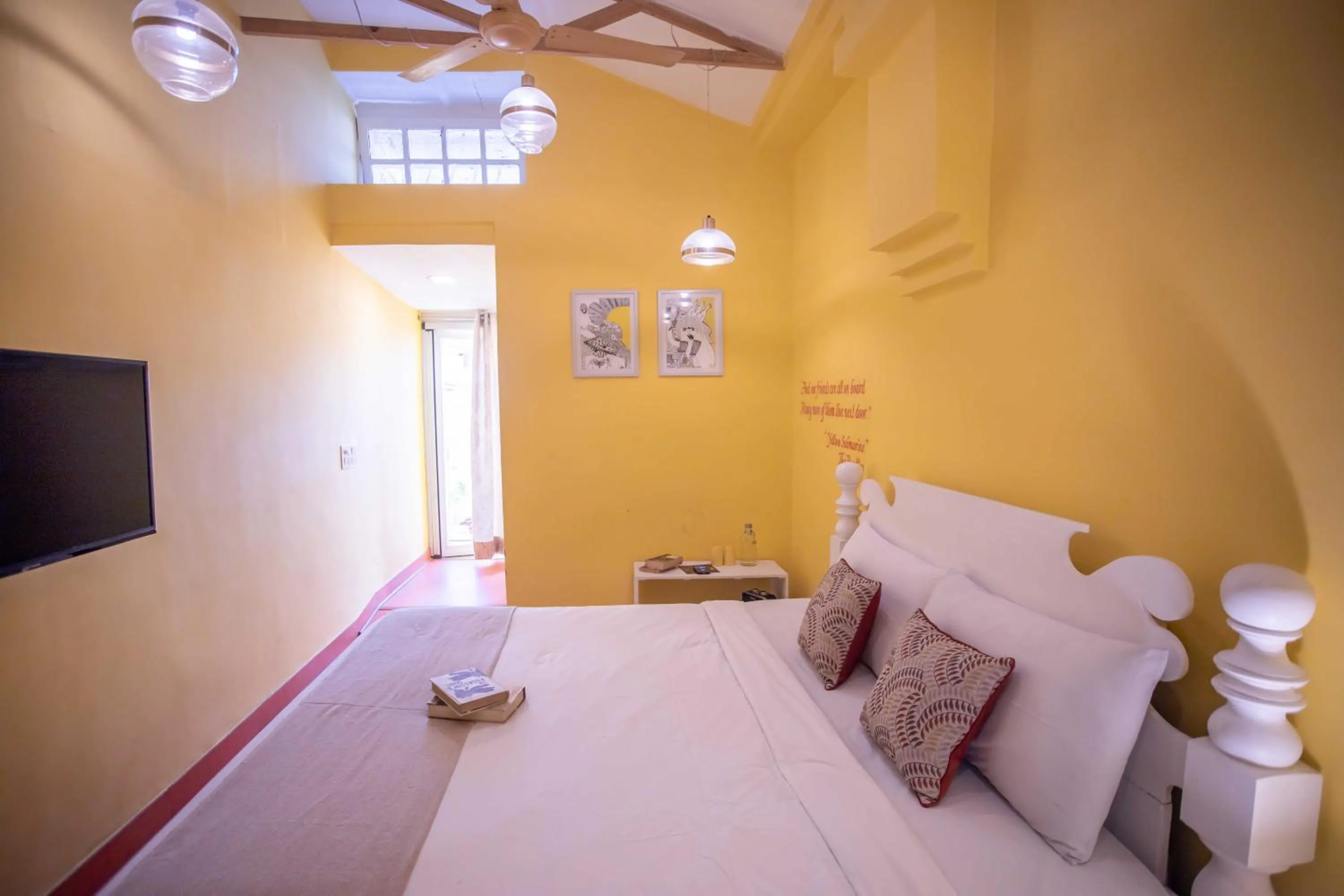 Photo of the whole room, Bed in Seclude Mussoorie, Winterline