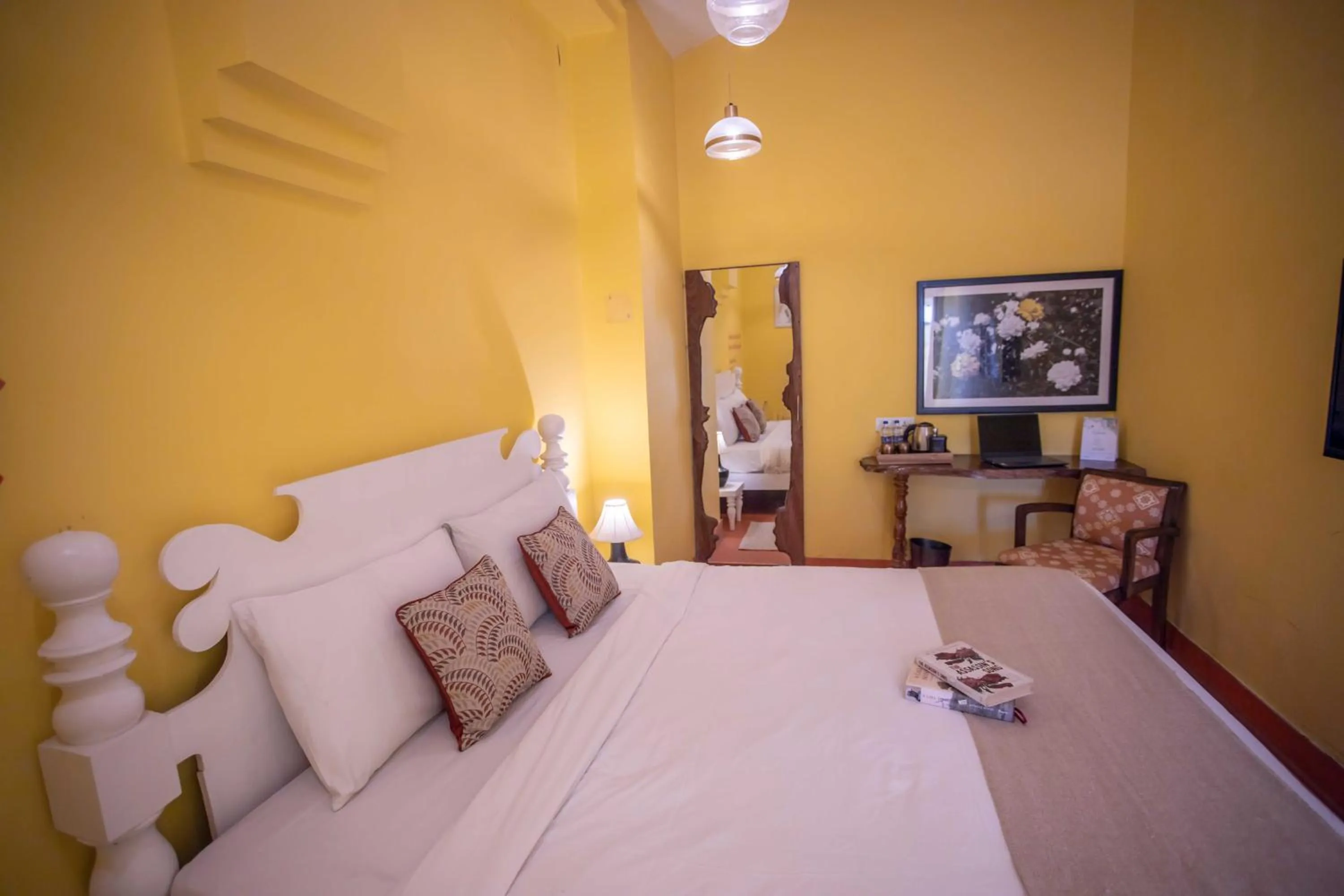 Bed in Seclude Mussoorie, Winterline