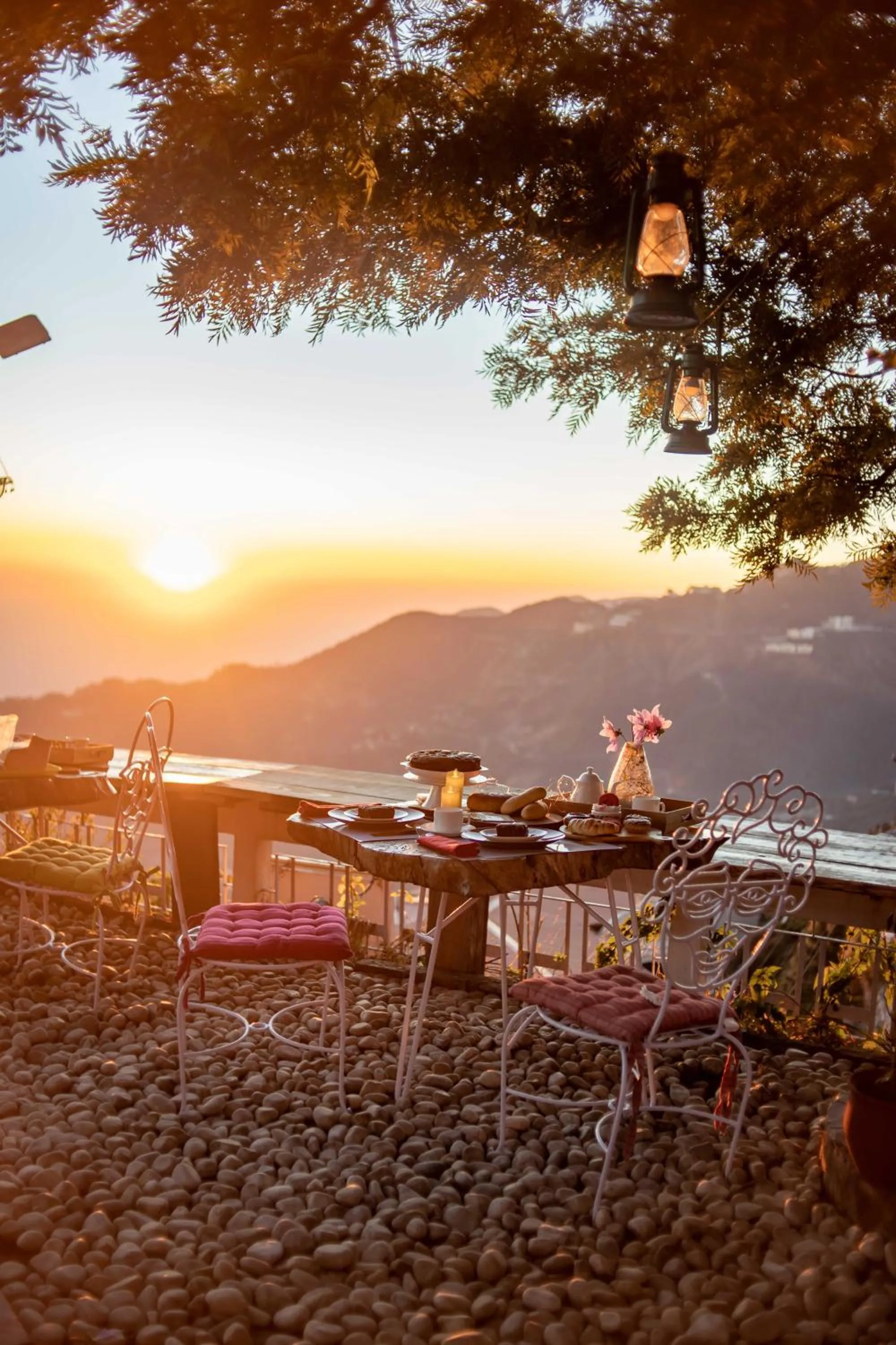 Natural landscape in Seclude Mussoorie, Winterline