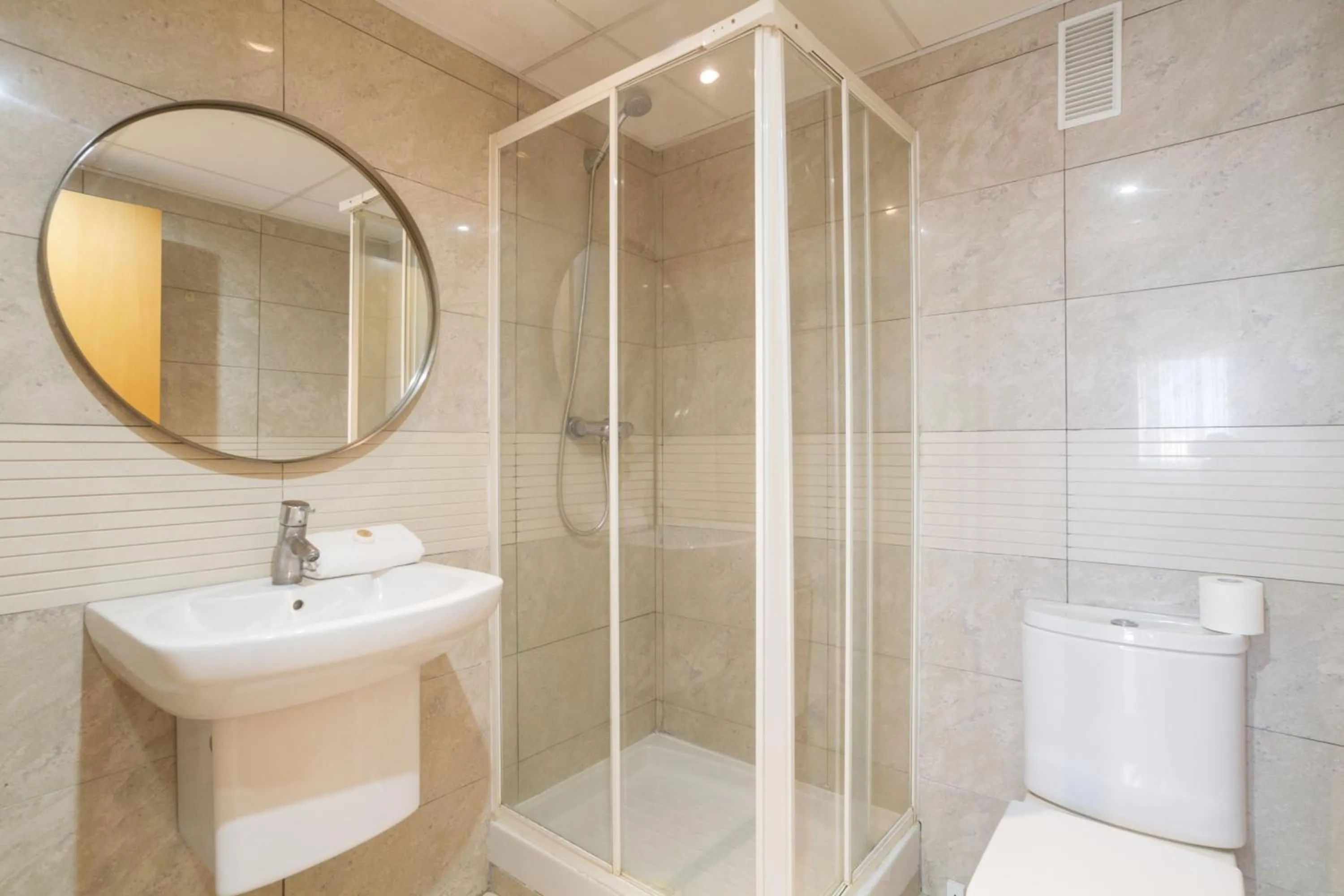 Bathroom in Ibersol Spa Aqquaria