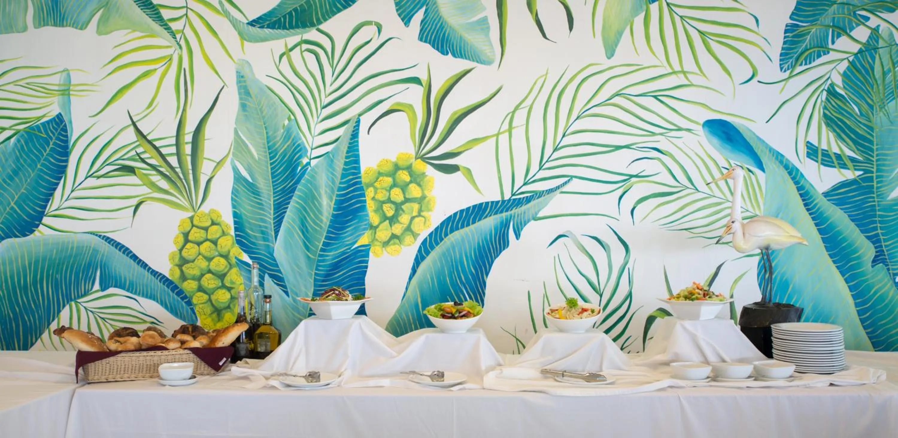 Food and drinks in Equator Village Maldives