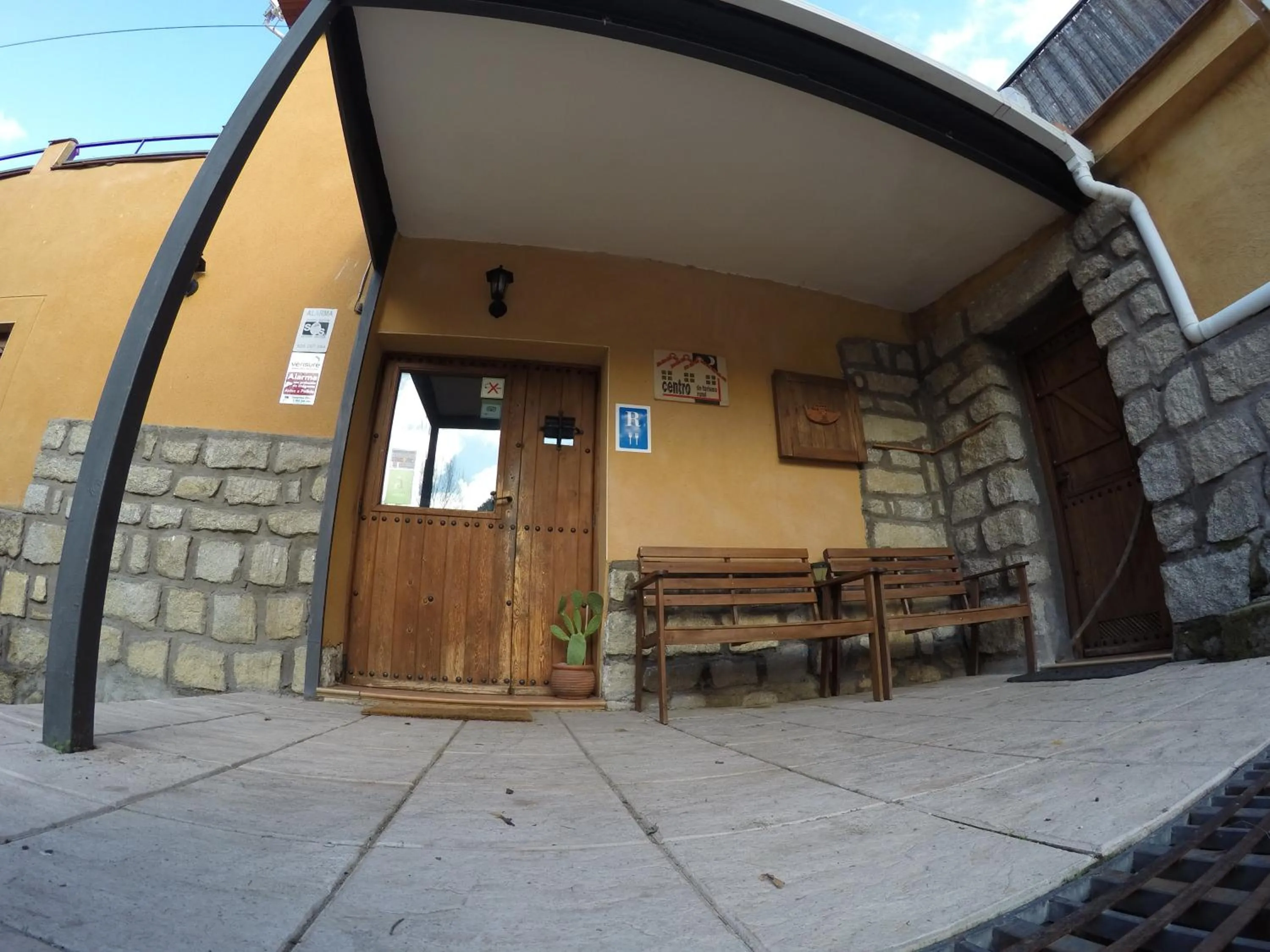 Property building in Hotel Rural El Arca de Noé