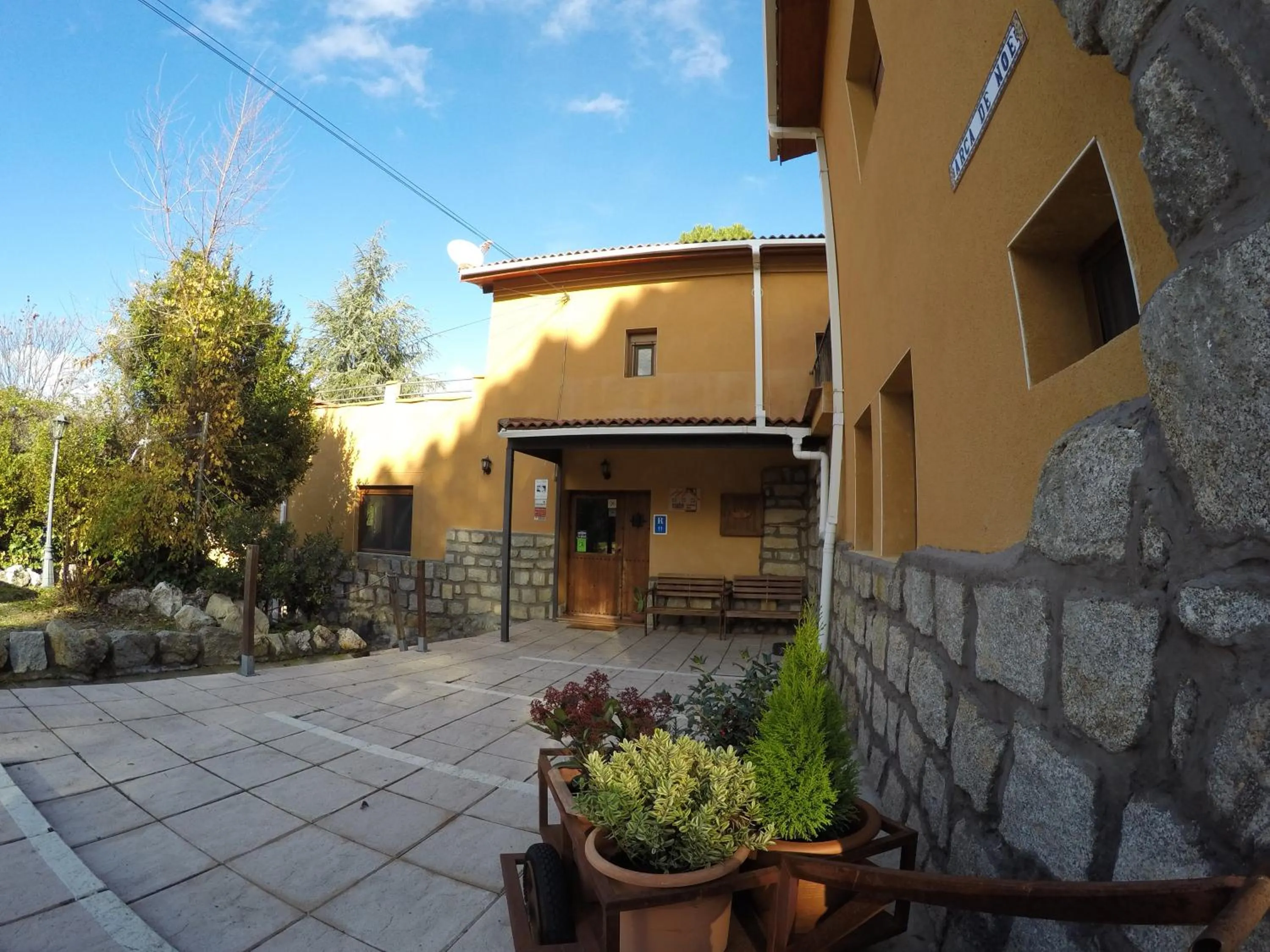 Property building in Hotel Rural El Arca de Noé
