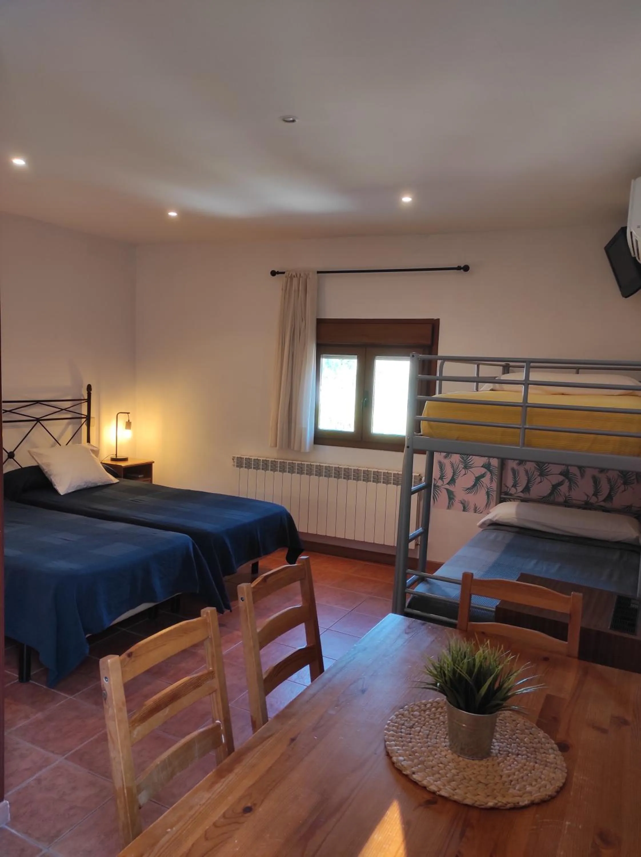 Photo of the whole room, Bed in Hotel Rural El Arca de Noé