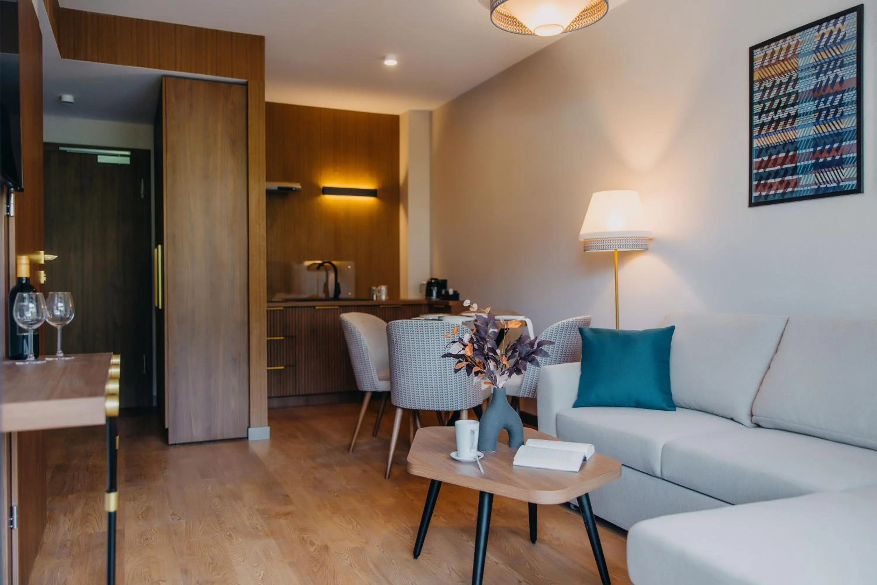 Coffee/tea facilities in Forest Park Resort & SPA