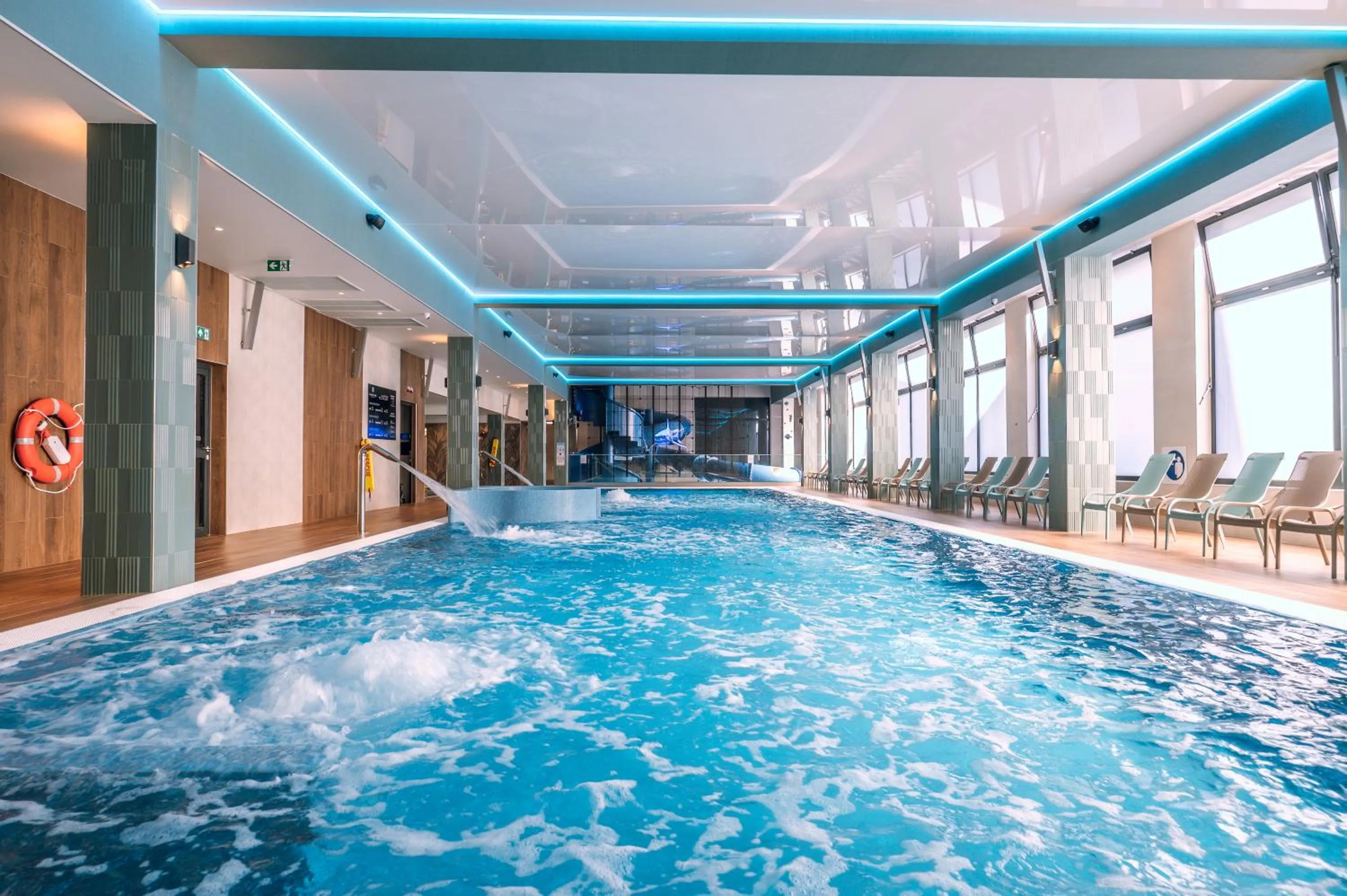 Pool view in Forest Park Resort & SPA