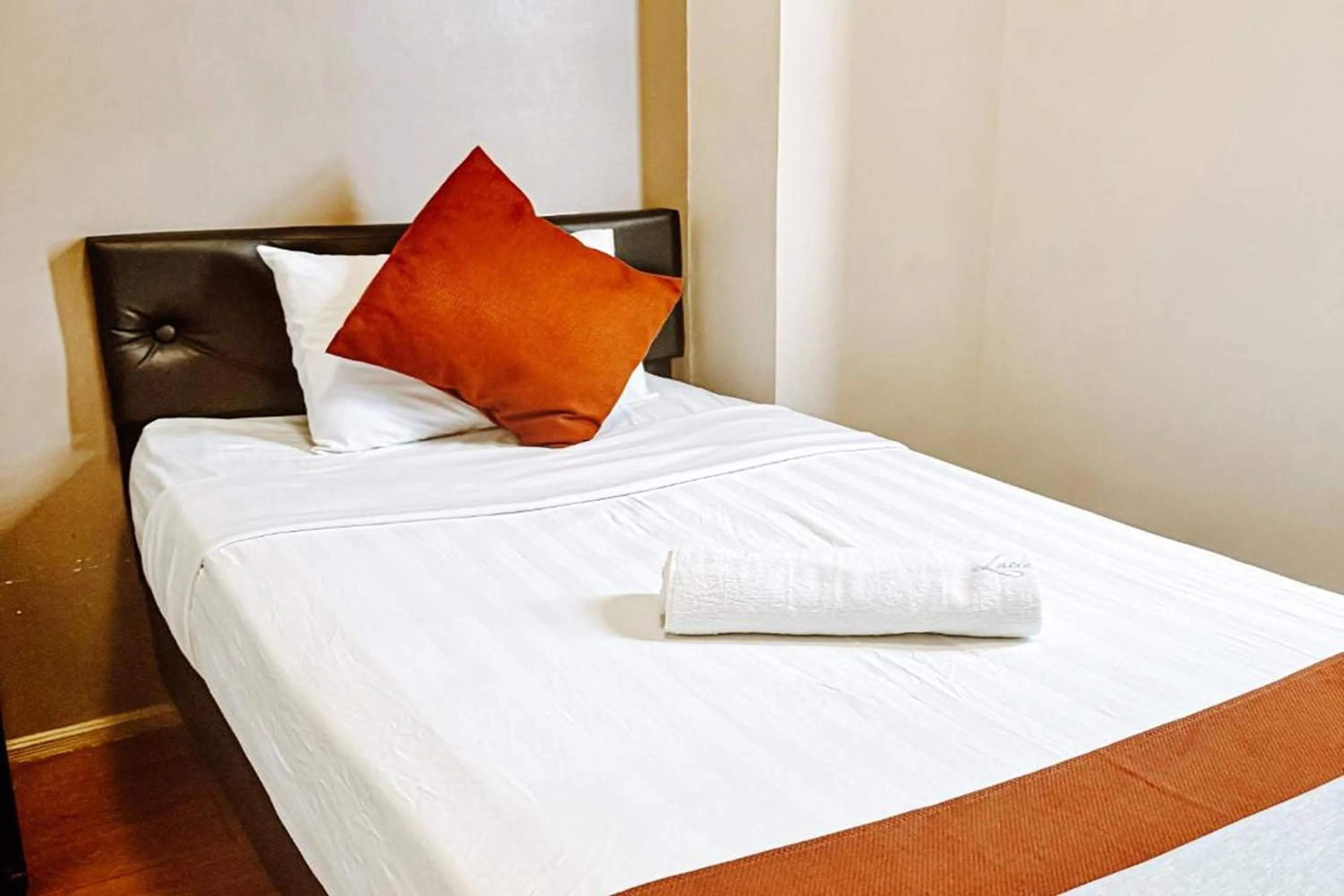 Photo of the whole room, Bed in Casa Luciana Hotel