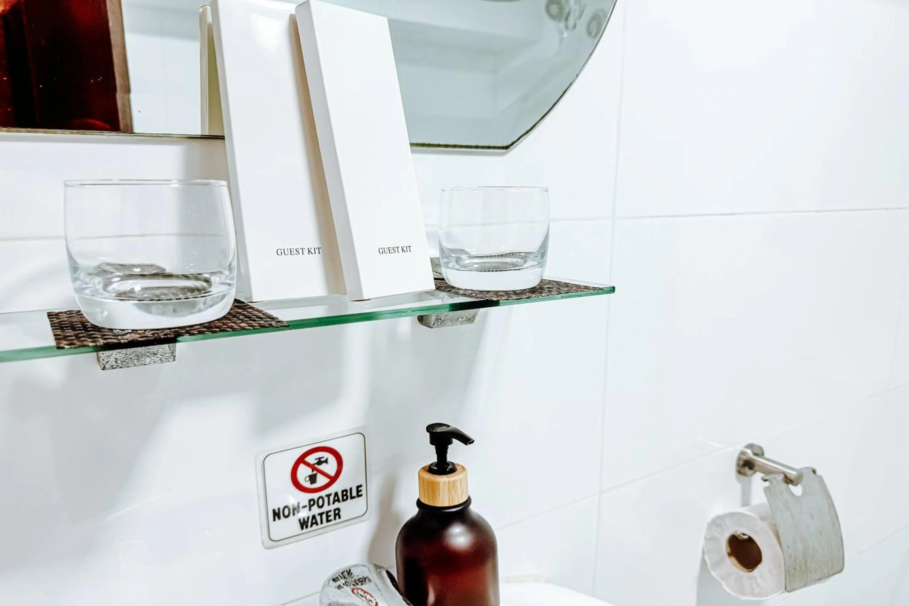 Bathroom in Casa Luciana Hotel