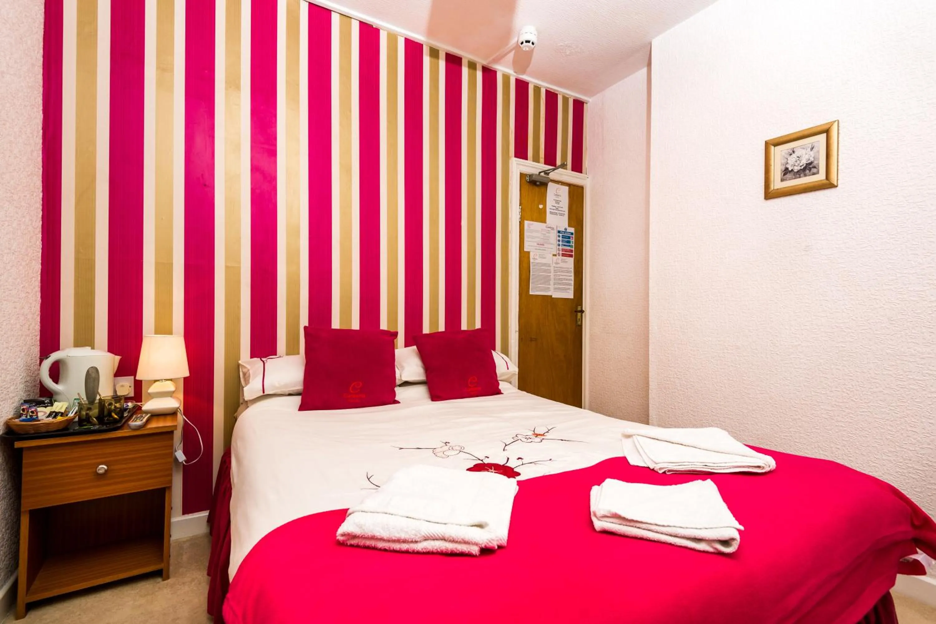 Bed in UK Travel & Hospitality LTD TA Canberra Hotel