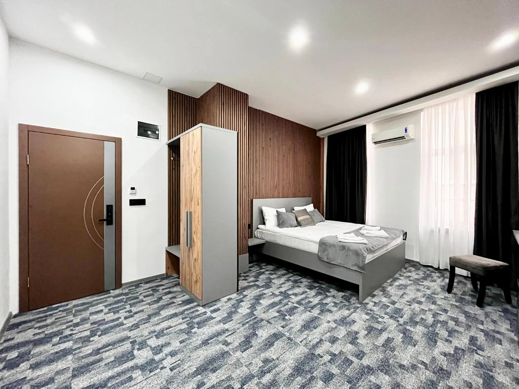 Photo of the whole room, Bed in Residence Inn Orijent