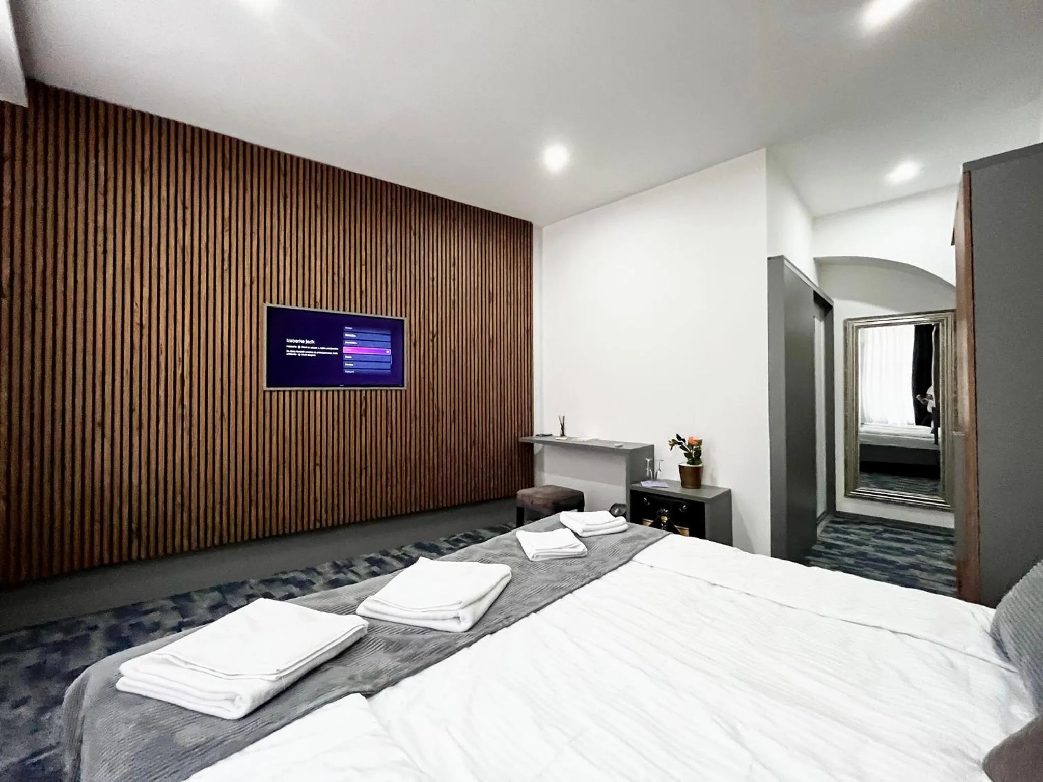 Bed in Residence Inn Orijent