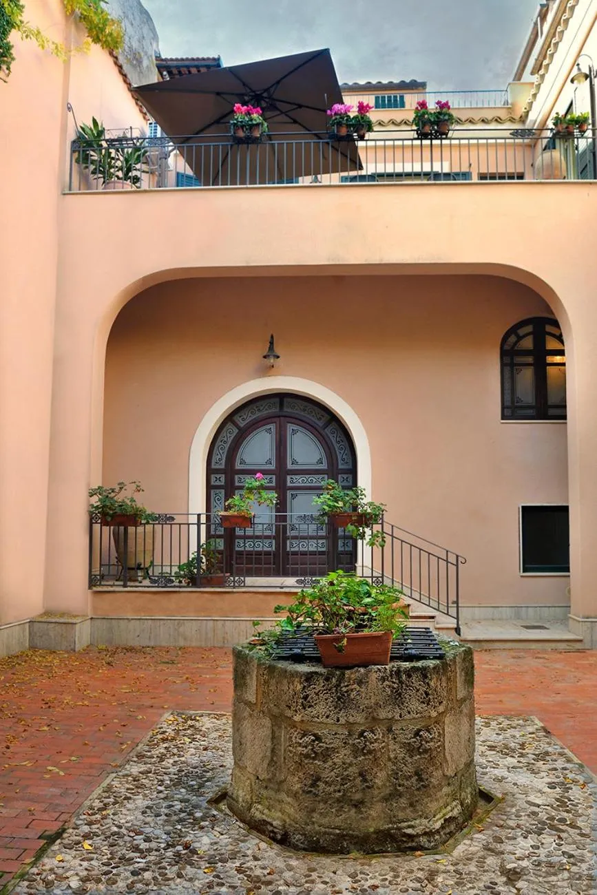 Patio in Palazzo Bella